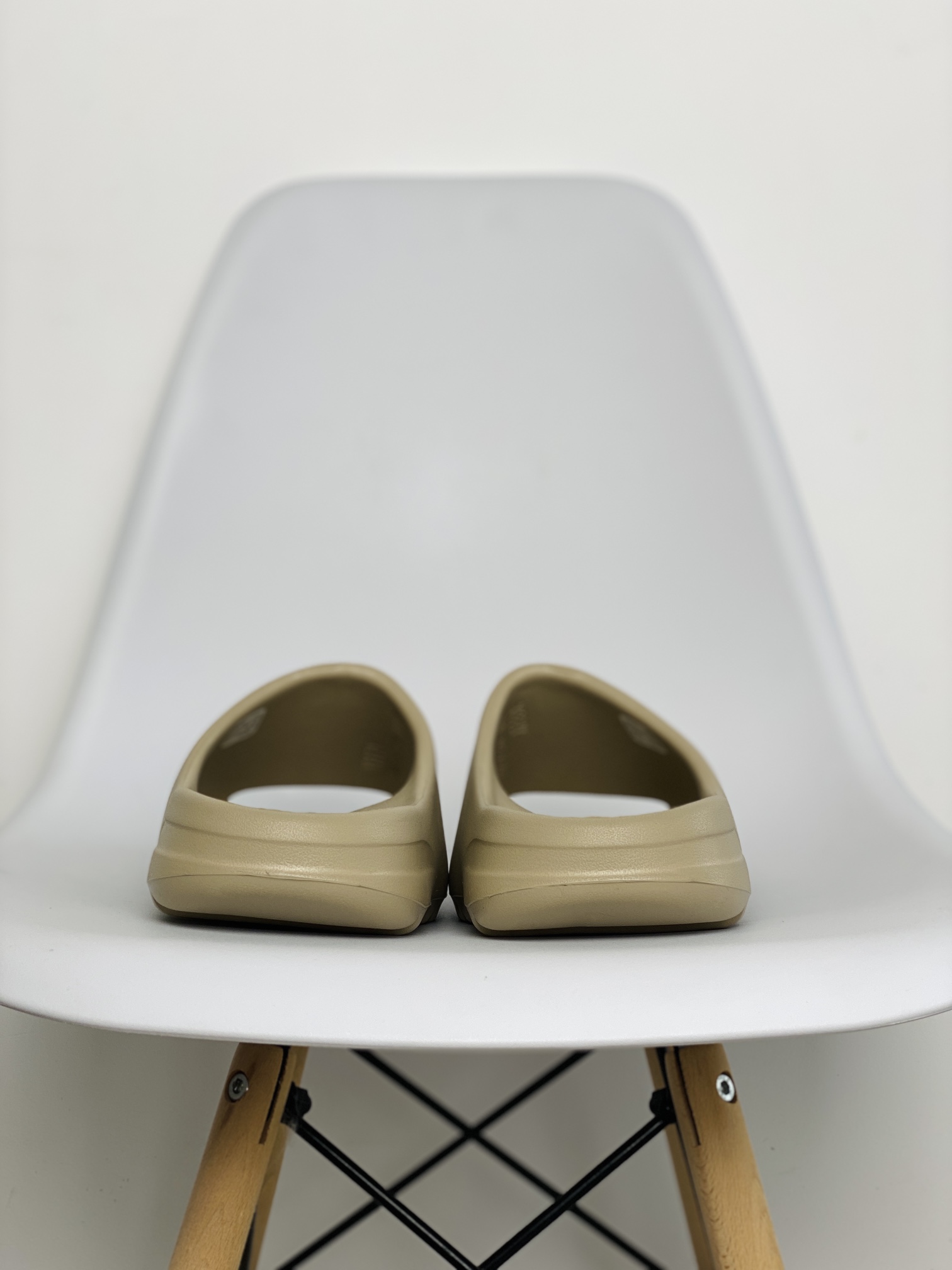 originals Yeezy Slide Pure  磨砂米棕 室外 室内拖鞋 沙滩鞋 男鞋 女鞋 GW1934