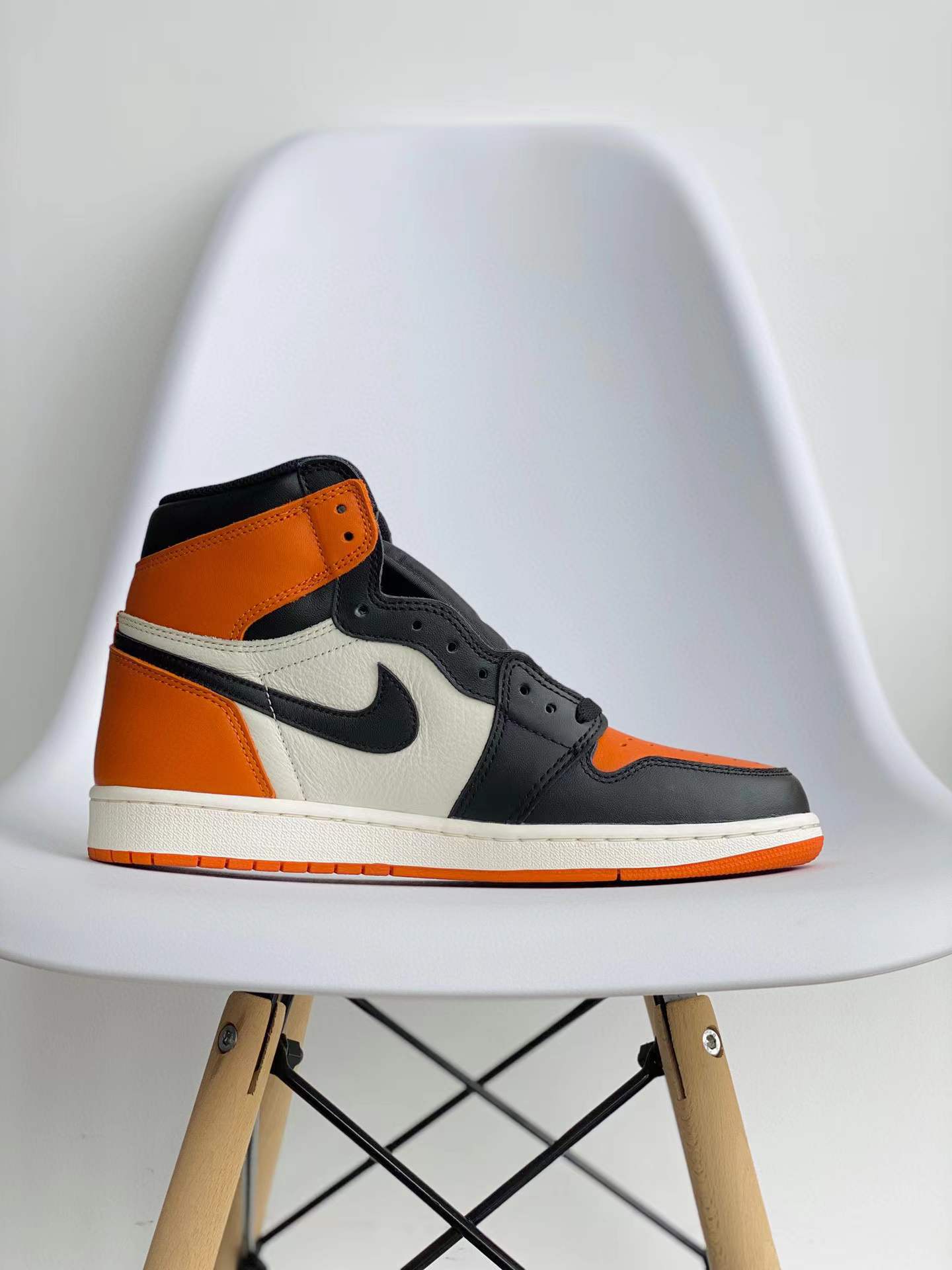 Air Jordan 1 AJ1 Retro Shattered Backboard 黑扣碎 篮球鞋 高筒 休闲鞋 男鞋 板鞋  555088-005