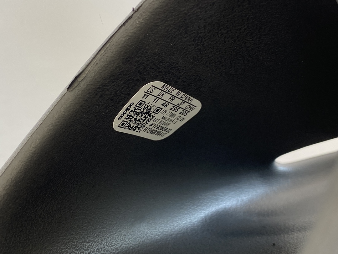 originals Yeezy Slide Onyx 黑色 室外 室内拖鞋 沙滩鞋 男鞋 女鞋 H06448