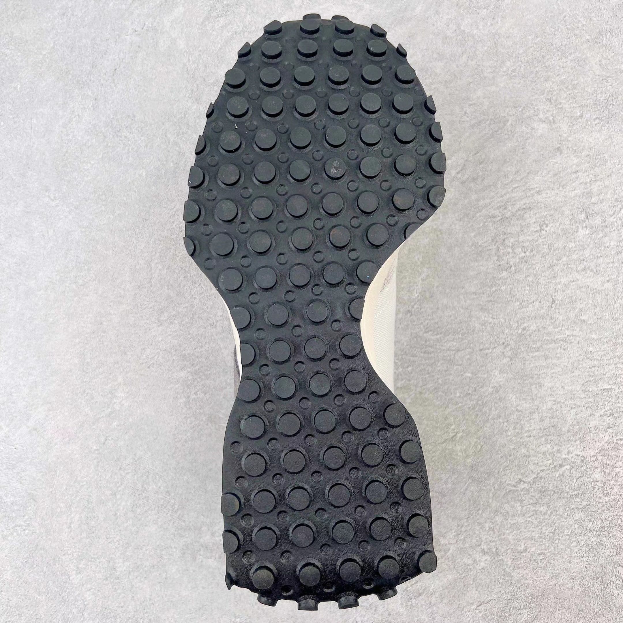 New Balance 327 灰色拼色  低筒 复古慢跑鞋 休闲鞋 板鞋 运动鞋 男鞋 女鞋 MS327WE