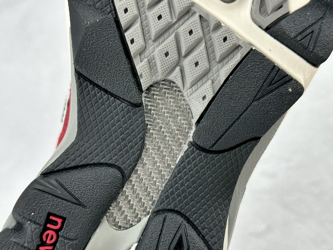 New Balance 990 V3 Teddy Made 酒红色 低筒 复古跑鞋 休闲鞋 板鞋 运动鞋 男鞋 女鞋  M990TF3