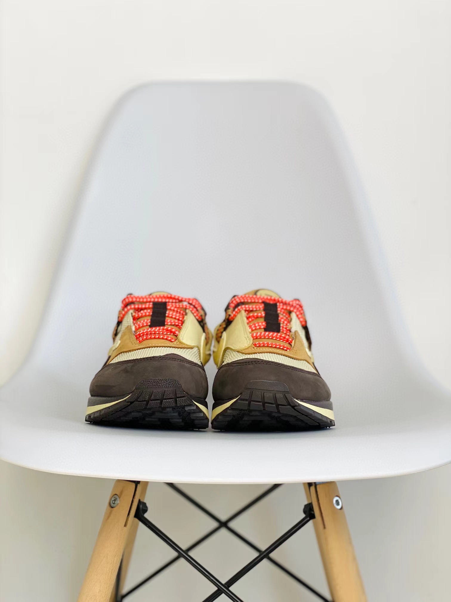 Travis Scott Air Max 1 Baroque Brown TS 棕色  倒钩 低筒 男鞋 女鞋 休闲鞋 板鞋 气垫鞋 DO9392-200