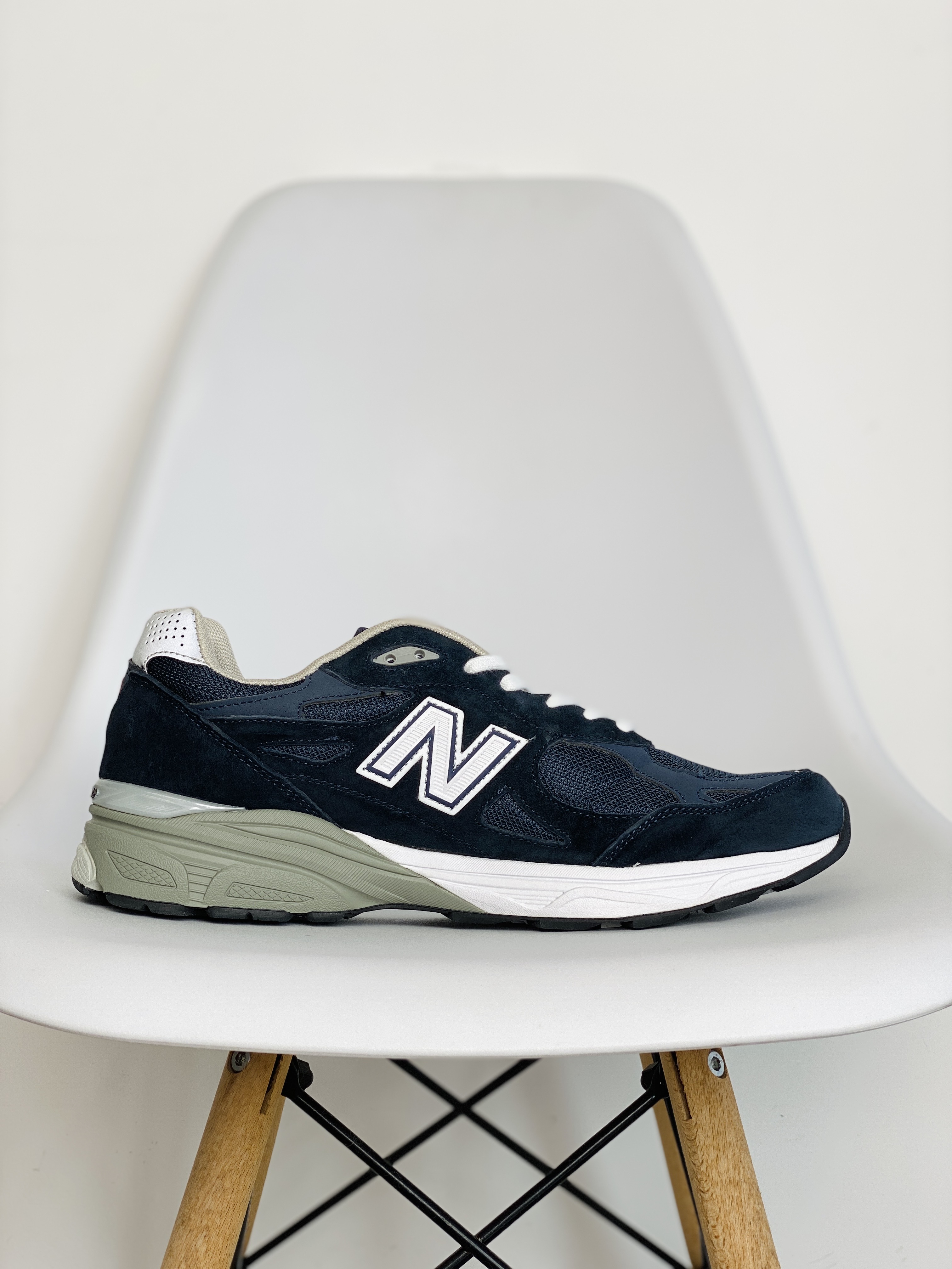 New Balance 990 V3 藏蓝色 低筒 复古跑鞋 休闲鞋 板鞋 运动鞋 男鞋 女鞋 M990NB3