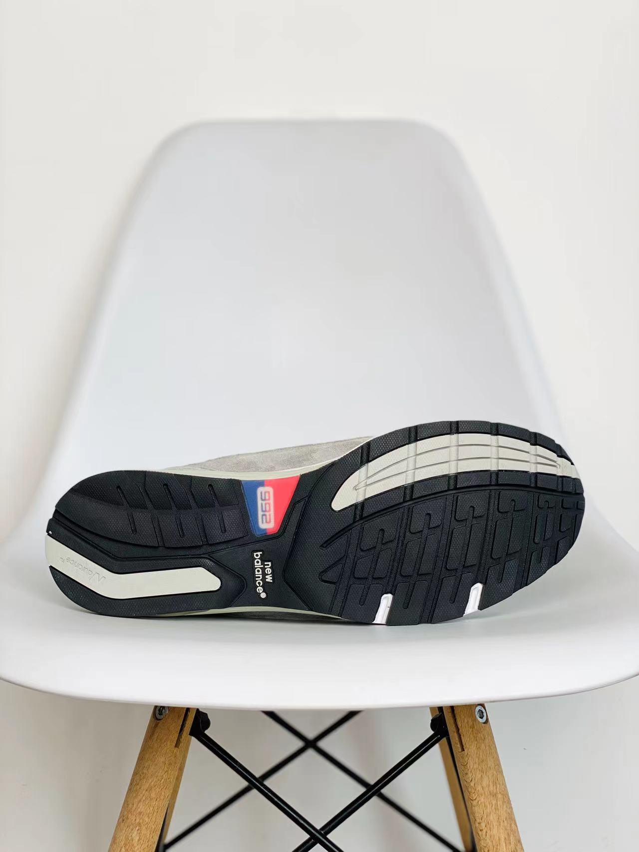 New Balance 992 元祖灰 美產  低筒 复古跑鞋 休闲鞋 运动鞋 男鞋 女鞋  M992GR