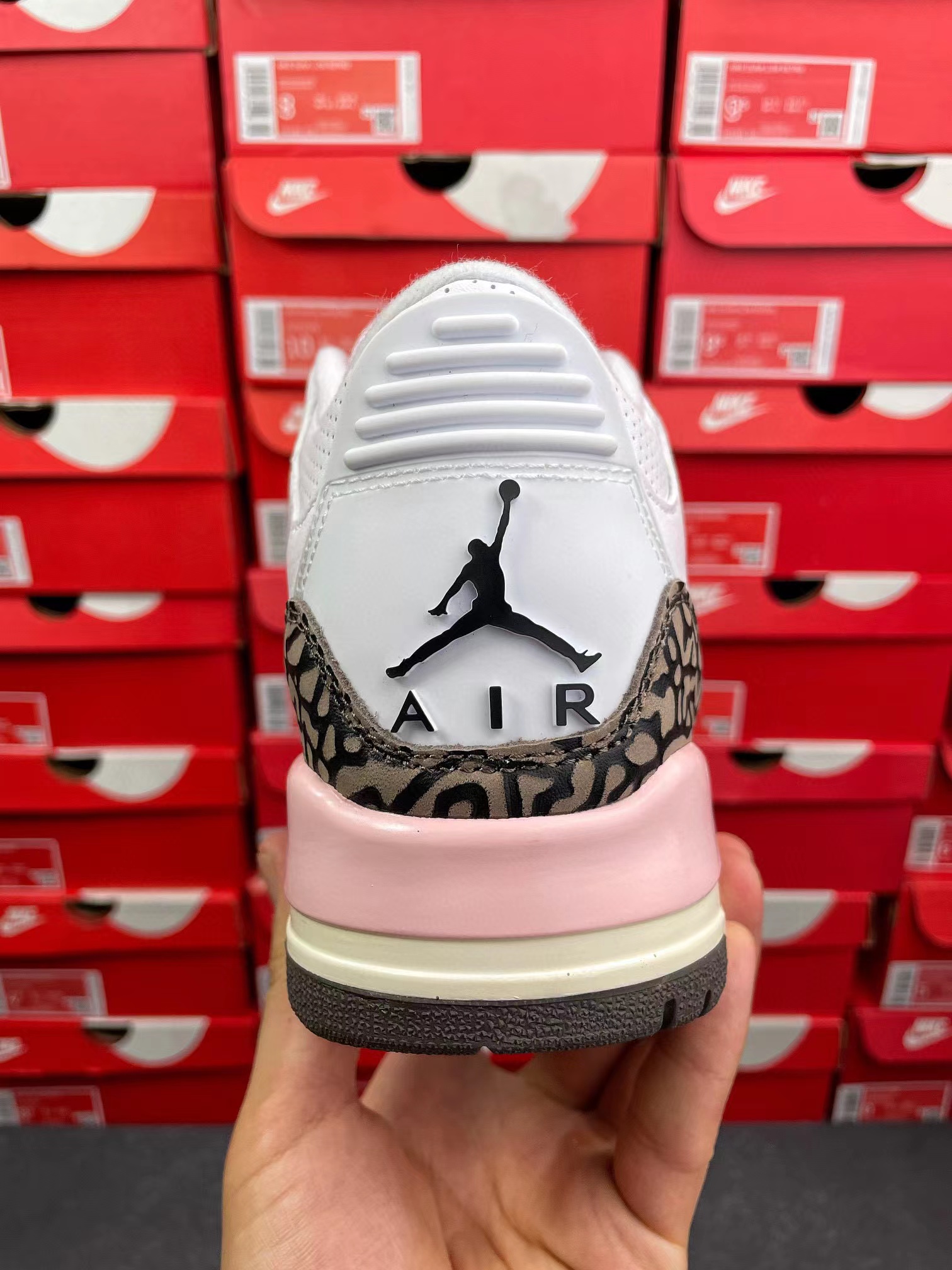 Air Jordan 3 Retro Dark Mocha  AJ3 櫻花 粉 女款 低筒 休闲鞋 篮球鞋 板鞋   CK9246-102