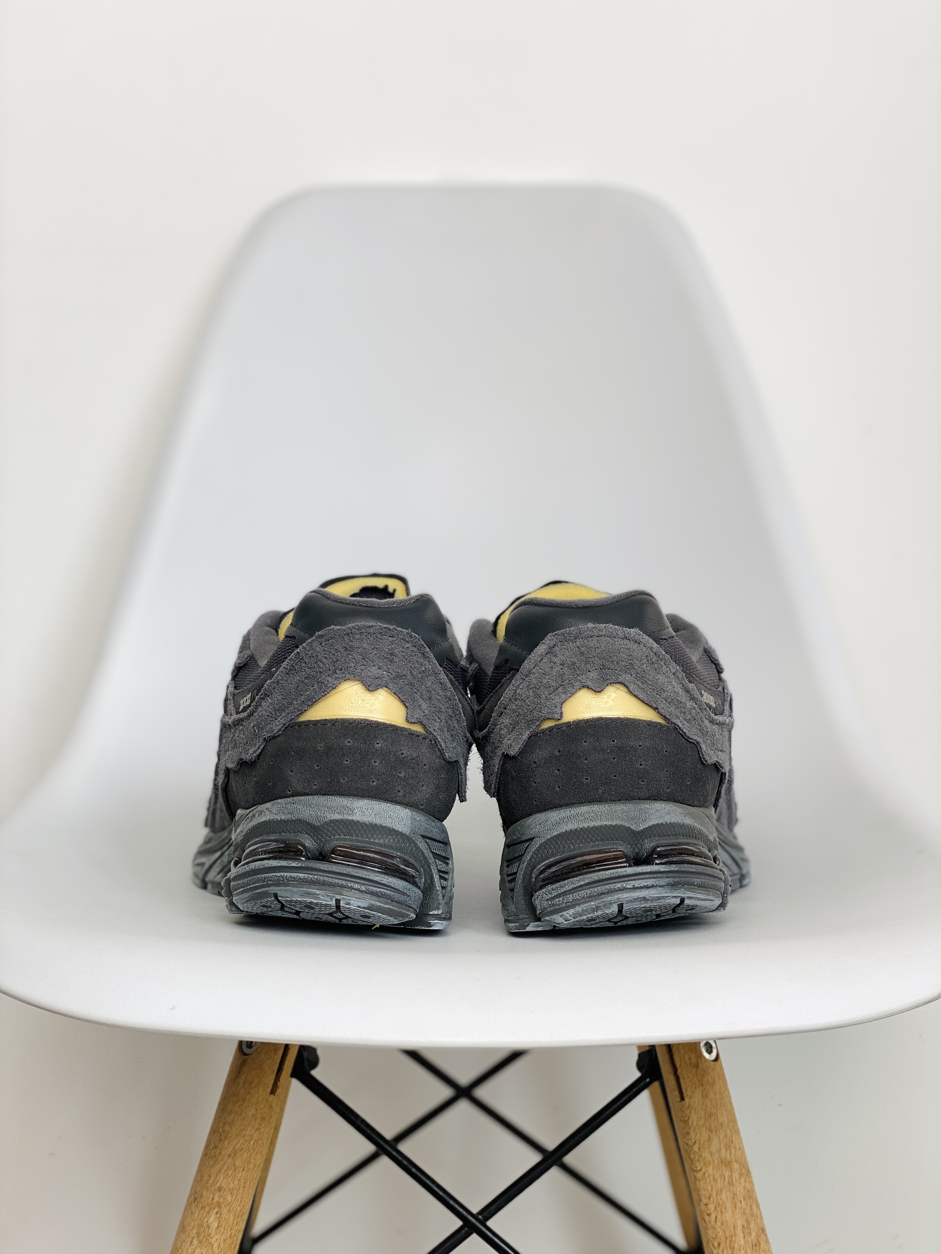 新版 New Balance 2002R Reflned Future 幻影黑  低筒 跑步鞋 运动鞋 休闲鞋 男鞋 女鞋 M2002RDB