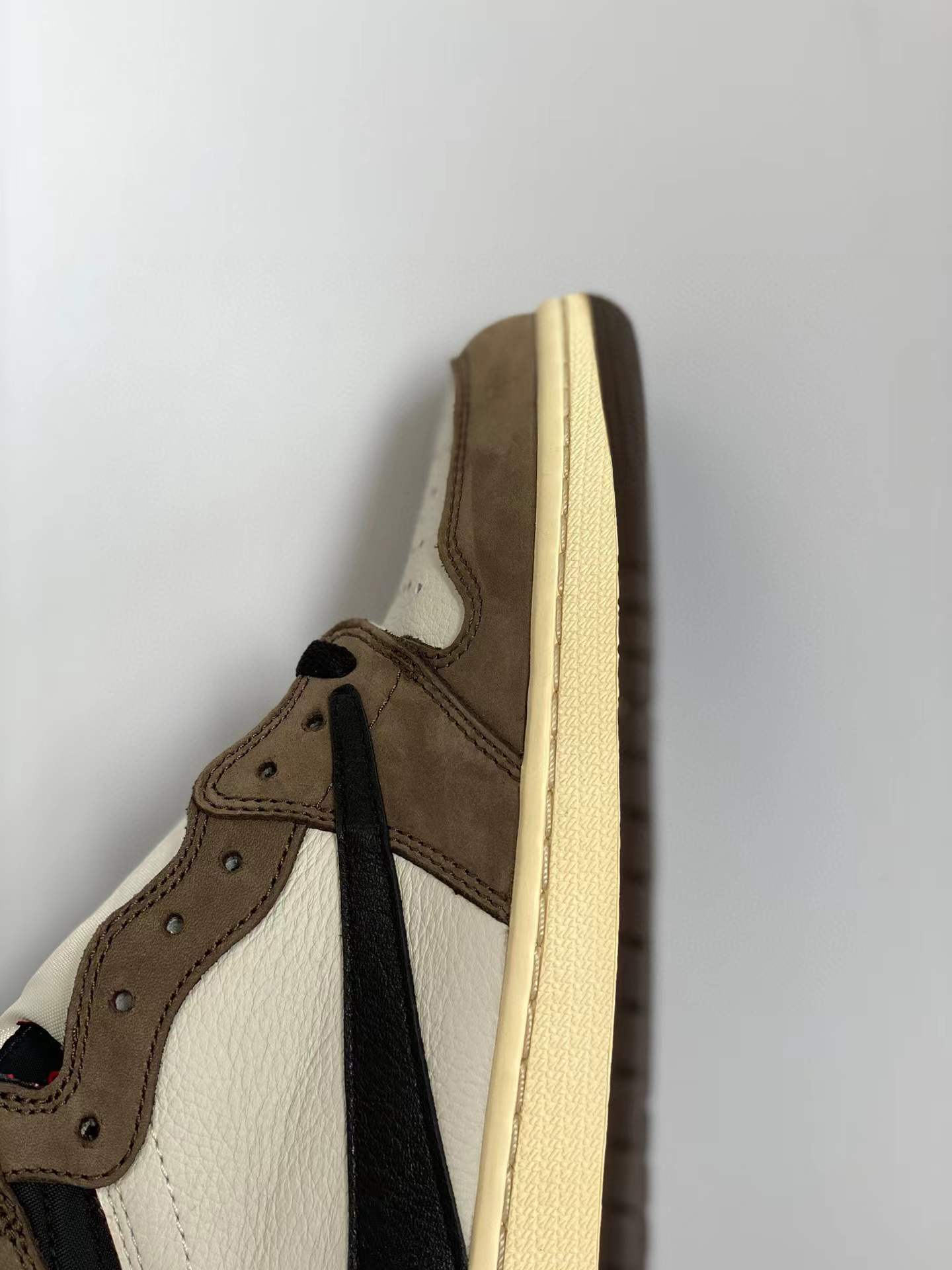 Travis Scott Air Jordan 1 AJ1 Retro OG  TS SP 倒钩 鬼脸 篮球鞋 高筒 休闲鞋 女鞋 男鞋 板鞋  CD4487-100