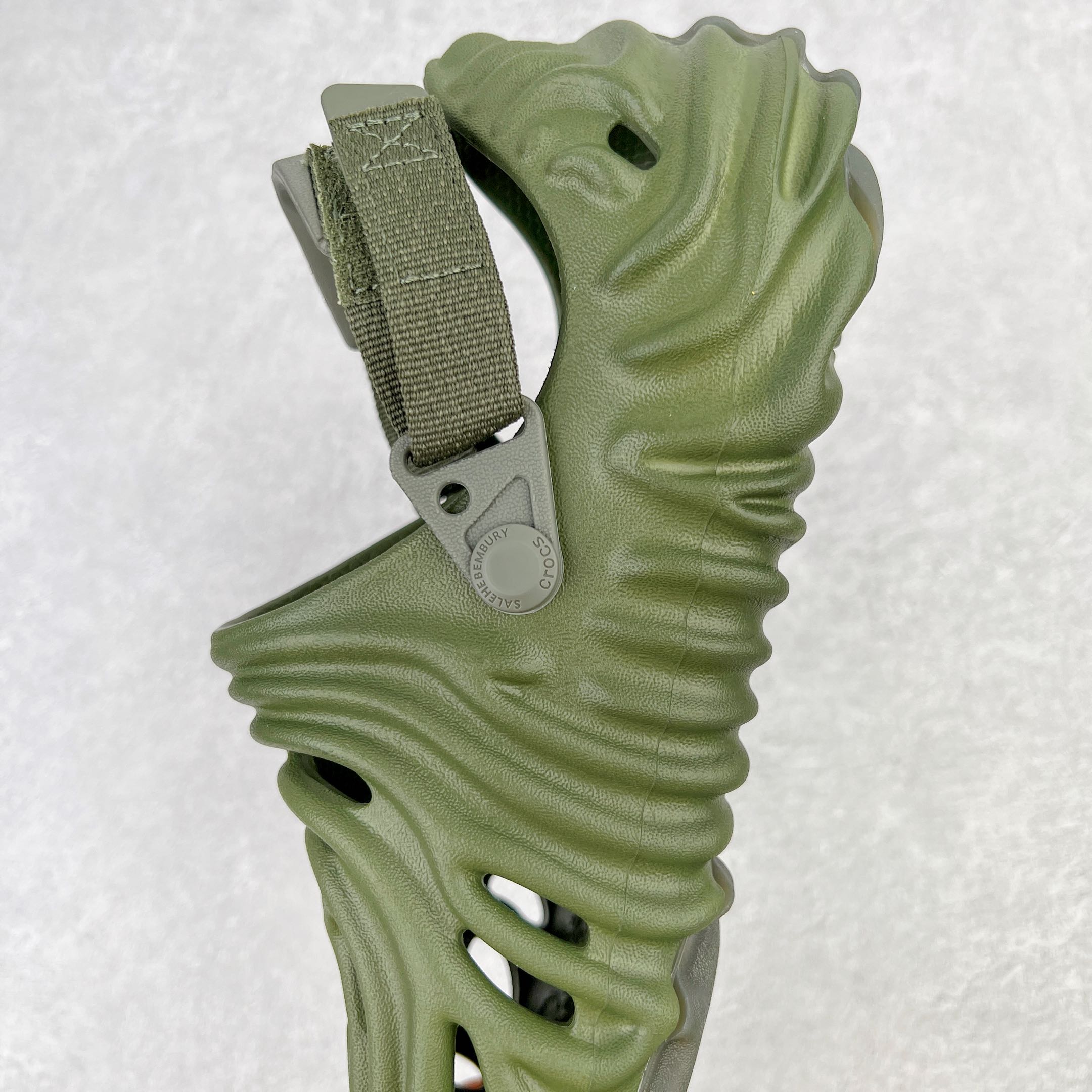 Salehe Bembury Crocs Pollex Clog Cucumber 军绿色 室内外 拖鞋 沙滩鞋  男女同款 207393-309