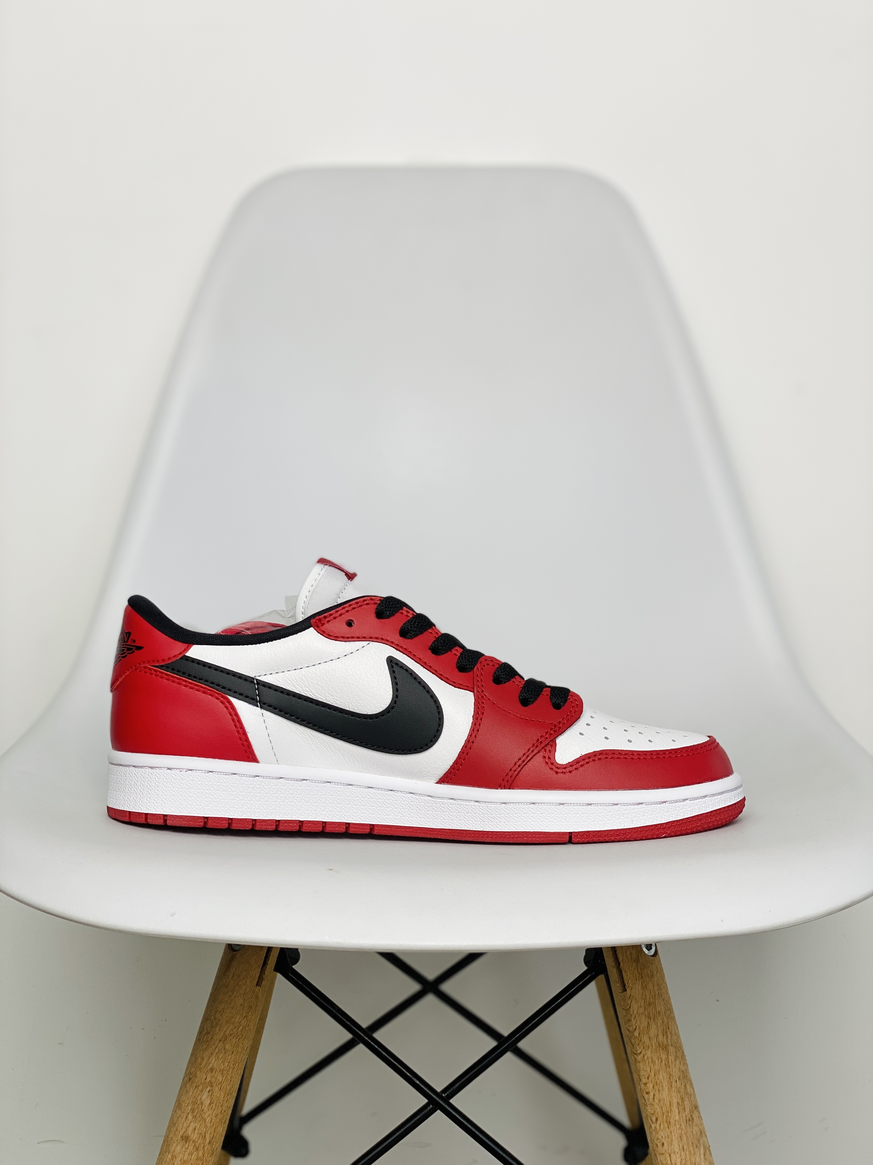 Air Jordan 1 Retro Low Chicago AJ1 芝加哥 2016 低筒 板鞋 休闲鞋 男鞋  705329-600