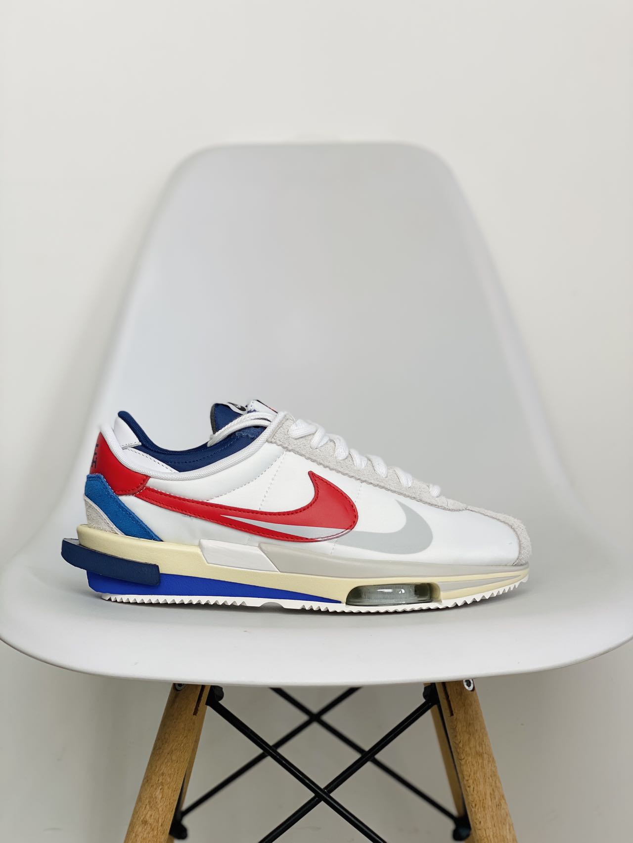 Sacai x Cortez 4.0 白红蓝 解构 低筒 复古休闲鞋 跑步鞋 板鞋 男鞋 女鞋 DQ0581-100