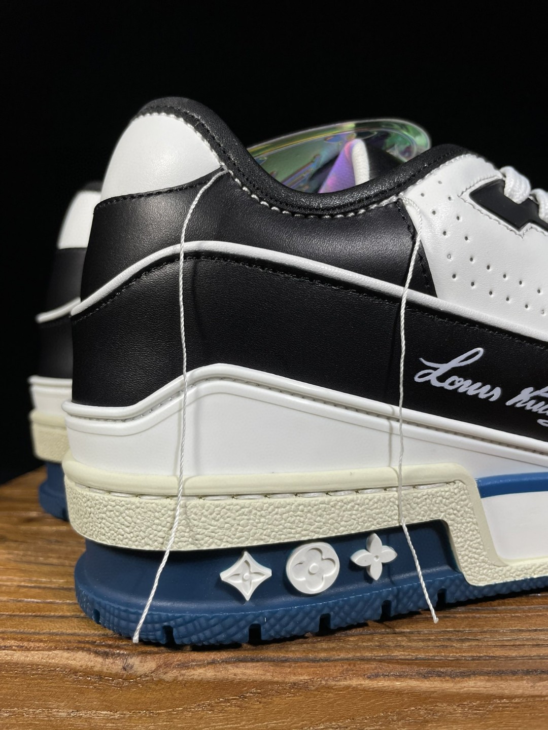 Louis Vuitton 路易威登 Trainer 蓝黑 低筒 休闲鞋 板鞋 运动鞋 男鞋 女鞋 1A8Q7L