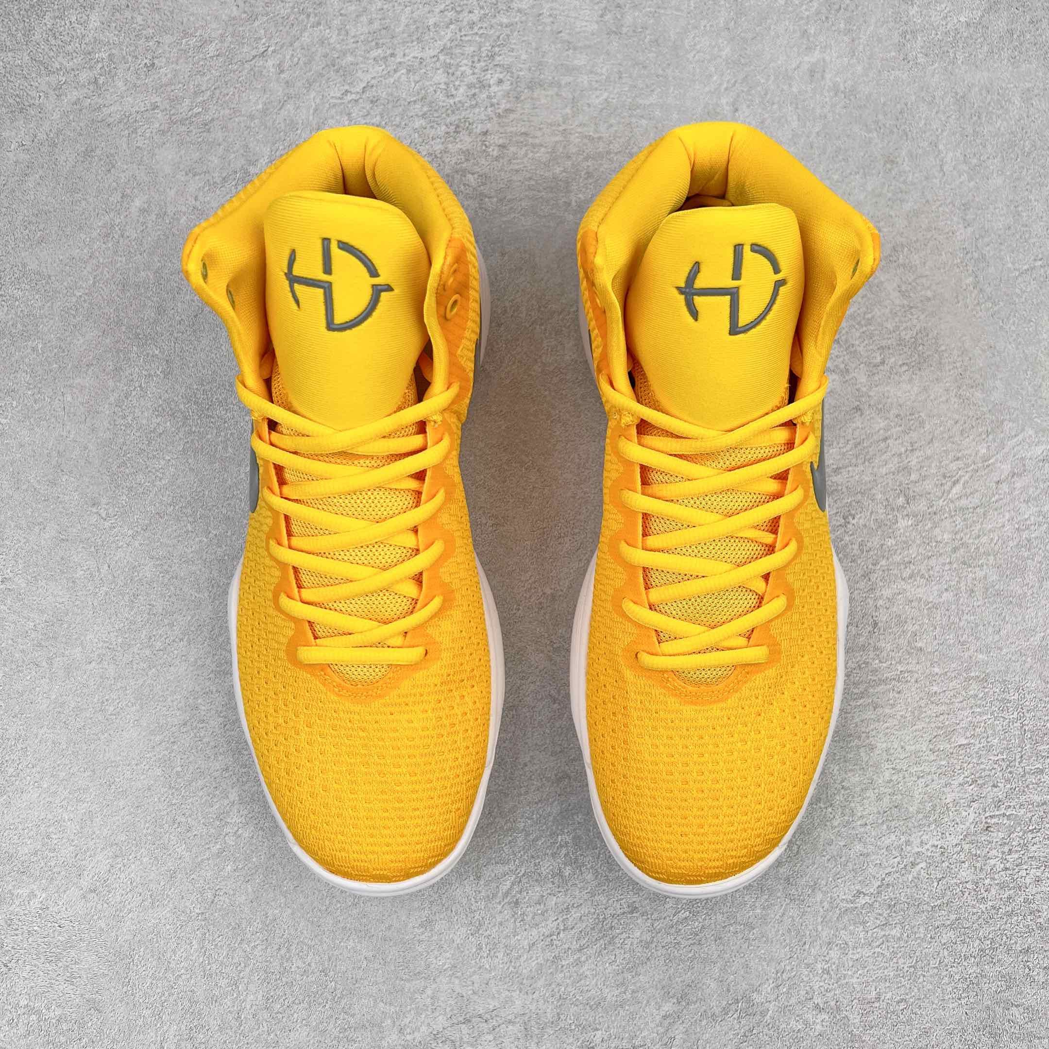 Hyperdunk 2017 TB 黄色  高筒 减震防滑 实战鞋 篮球鞋 男鞋  