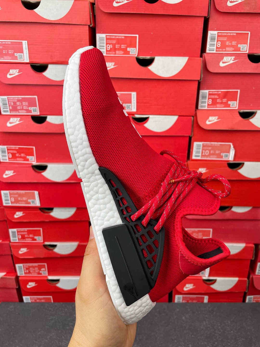 Pharrell Williams x adidas originals NMD HU Human Race Scarlet 菲董联名 红白 低筒 运动鞋 休闲鞋 男鞋女鞋 BB0616