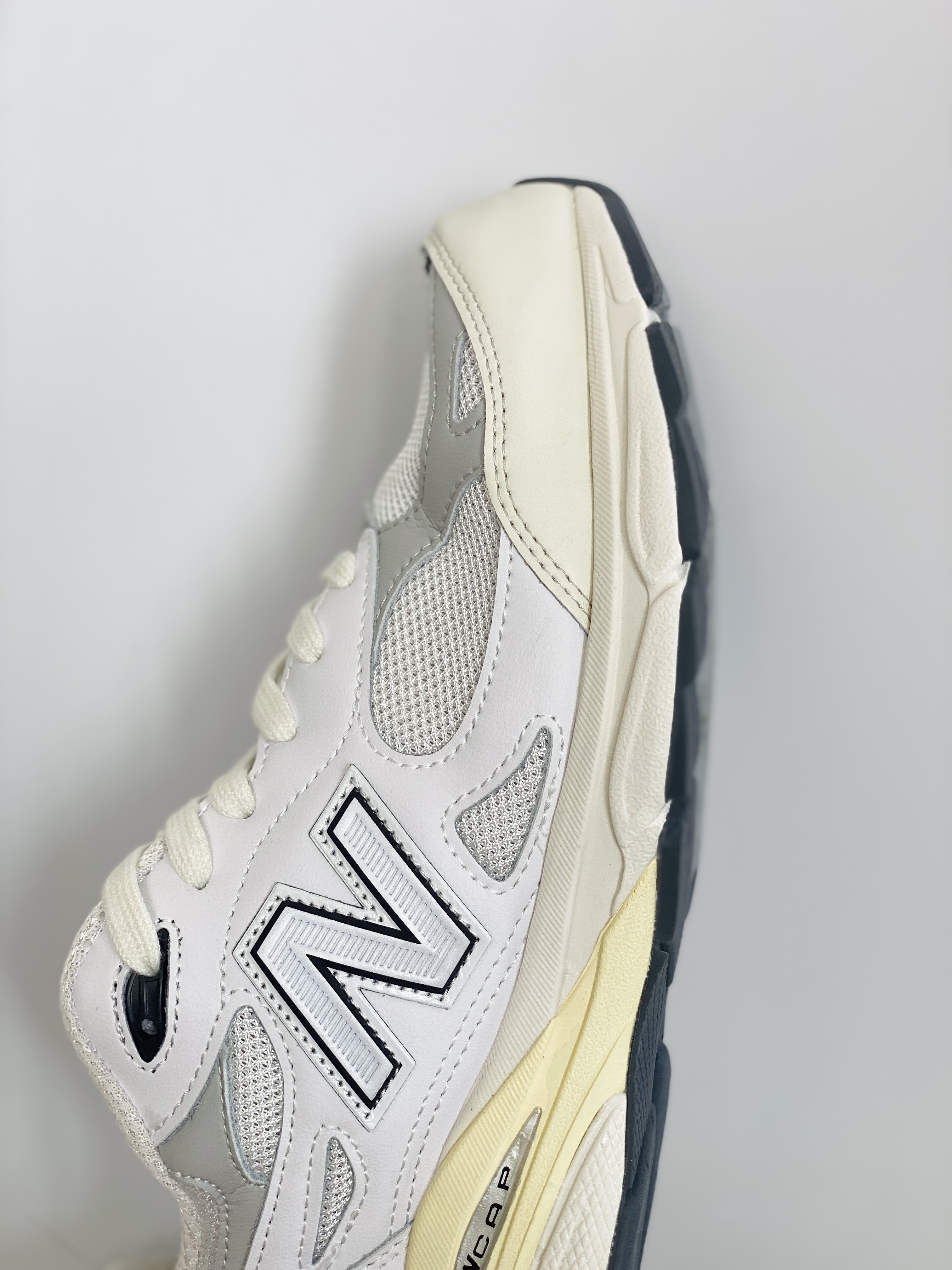 New Balance 990 V3 Teddy Made 白色 低筒 复古跑鞋 休闲鞋 板鞋 运动鞋 男鞋 女鞋 M990AL3