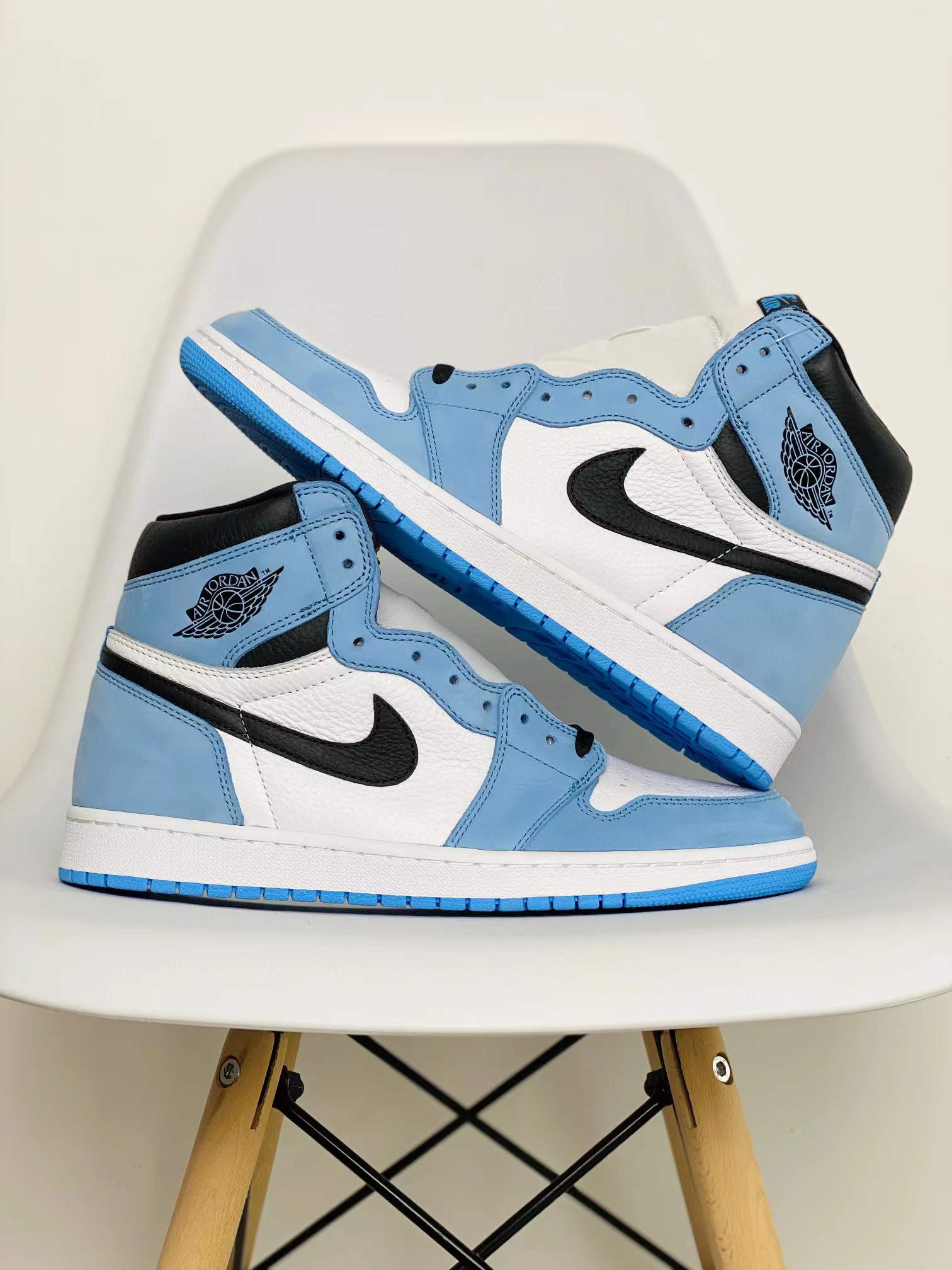 Air Jordan 1 AJ1 Retro OG University Blue 大學藍 篮球鞋 高筒 休闲鞋 男鞋 板鞋 