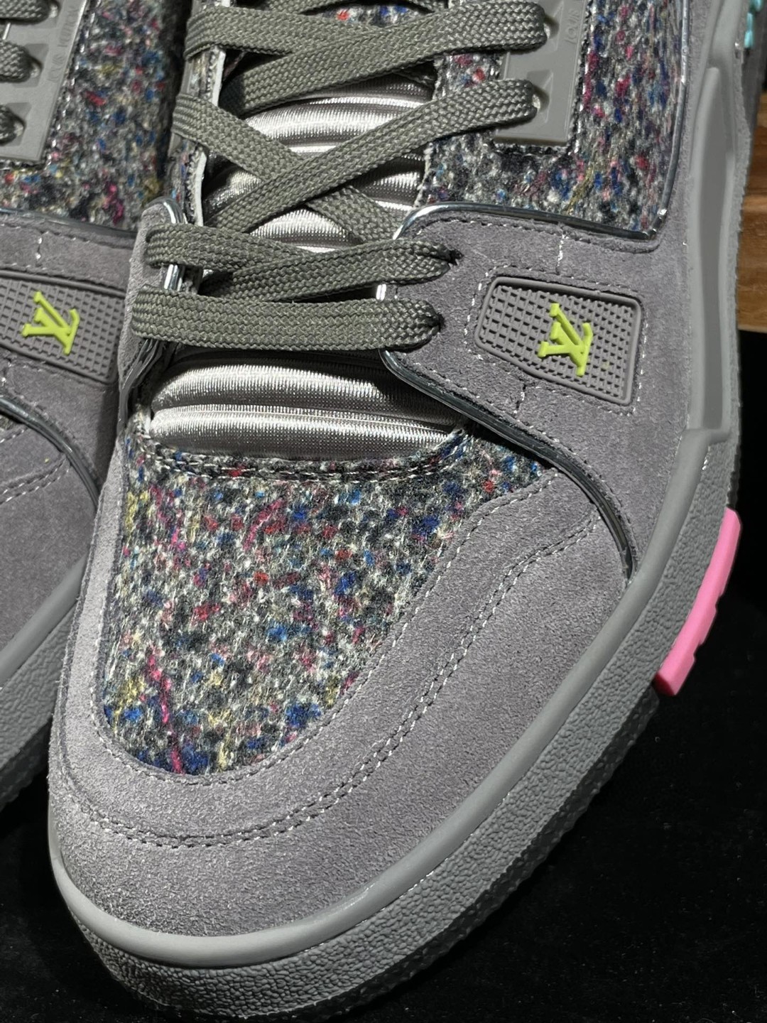 Louis Vuitton 路易威登 Trainer 深灰 低筒 休闲鞋 板鞋 运动鞋 男鞋 女鞋 1A998B