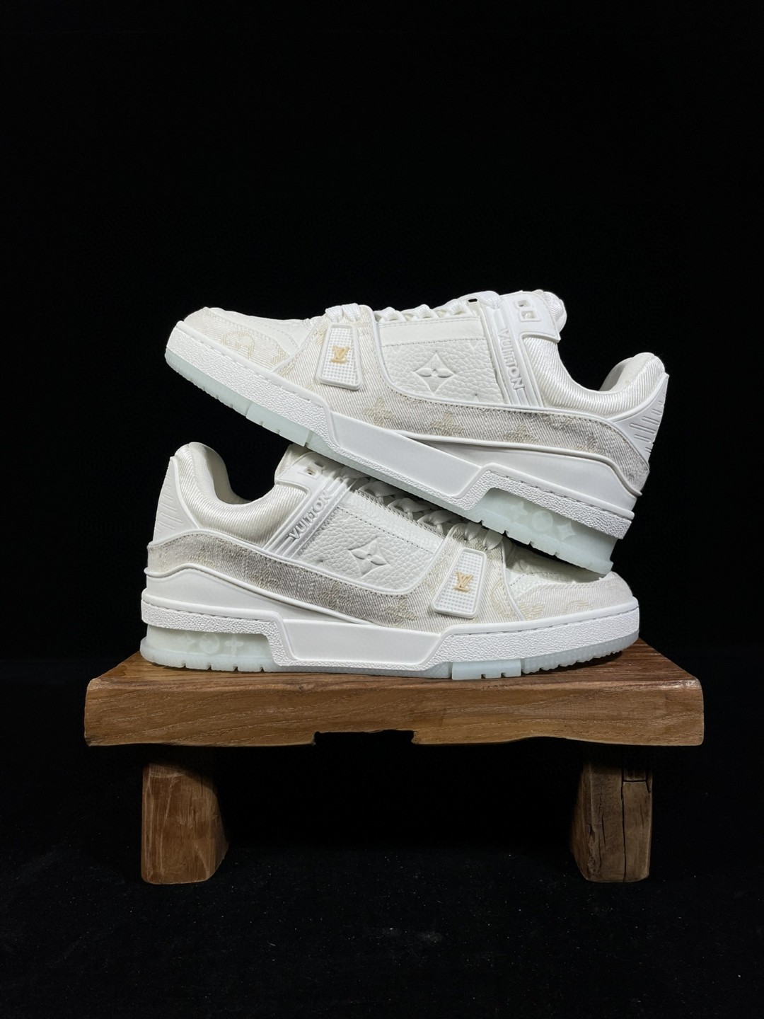 Louis Vuitton路易威登 Trainer 白色 皮革 低筒 休闲鞋 板鞋 男鞋 女鞋