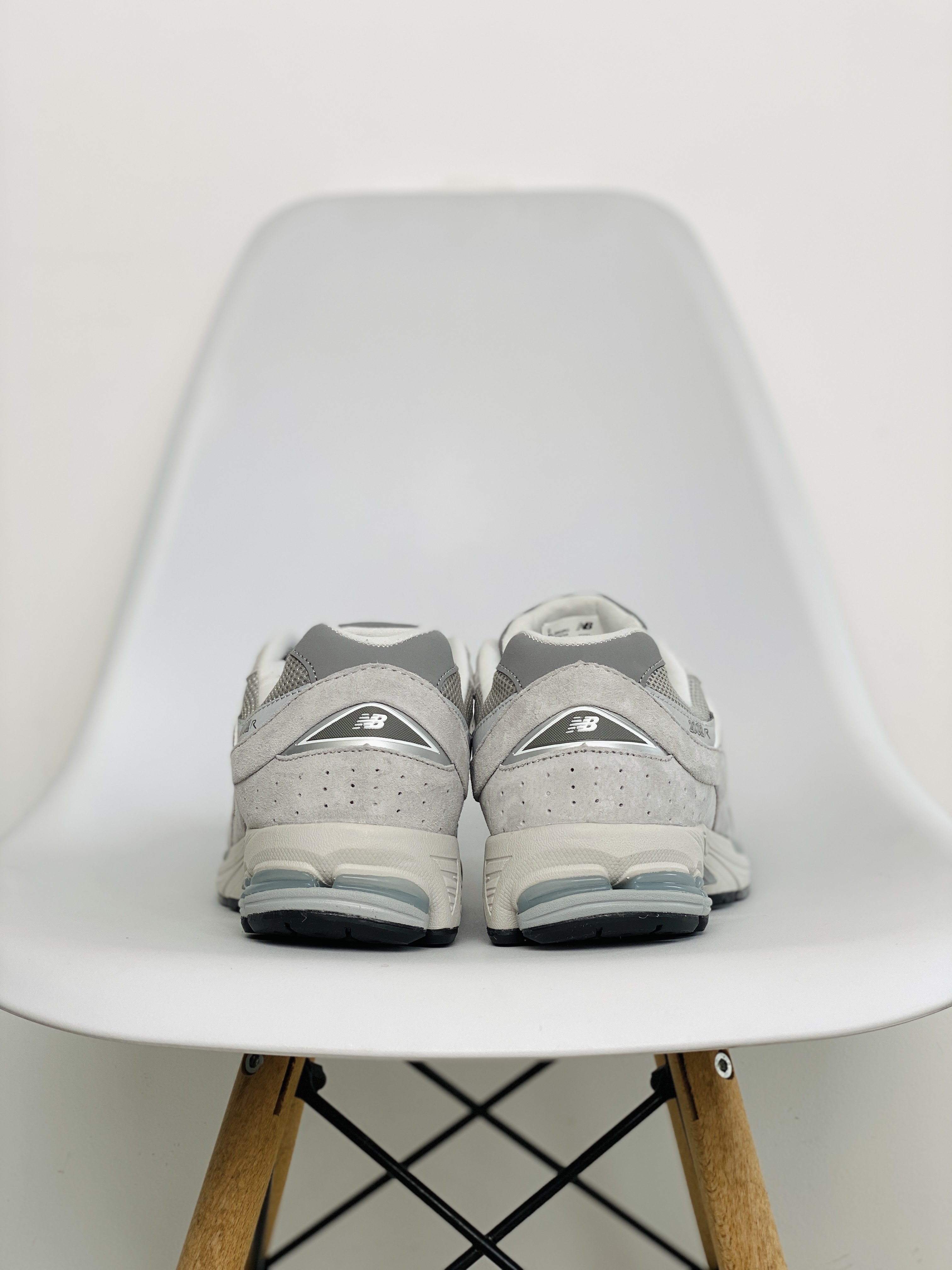 New Balance 2002R 灰色  低筒 跑步鞋 运动鞋 休闲鞋 男鞋 女鞋  ML2002R0