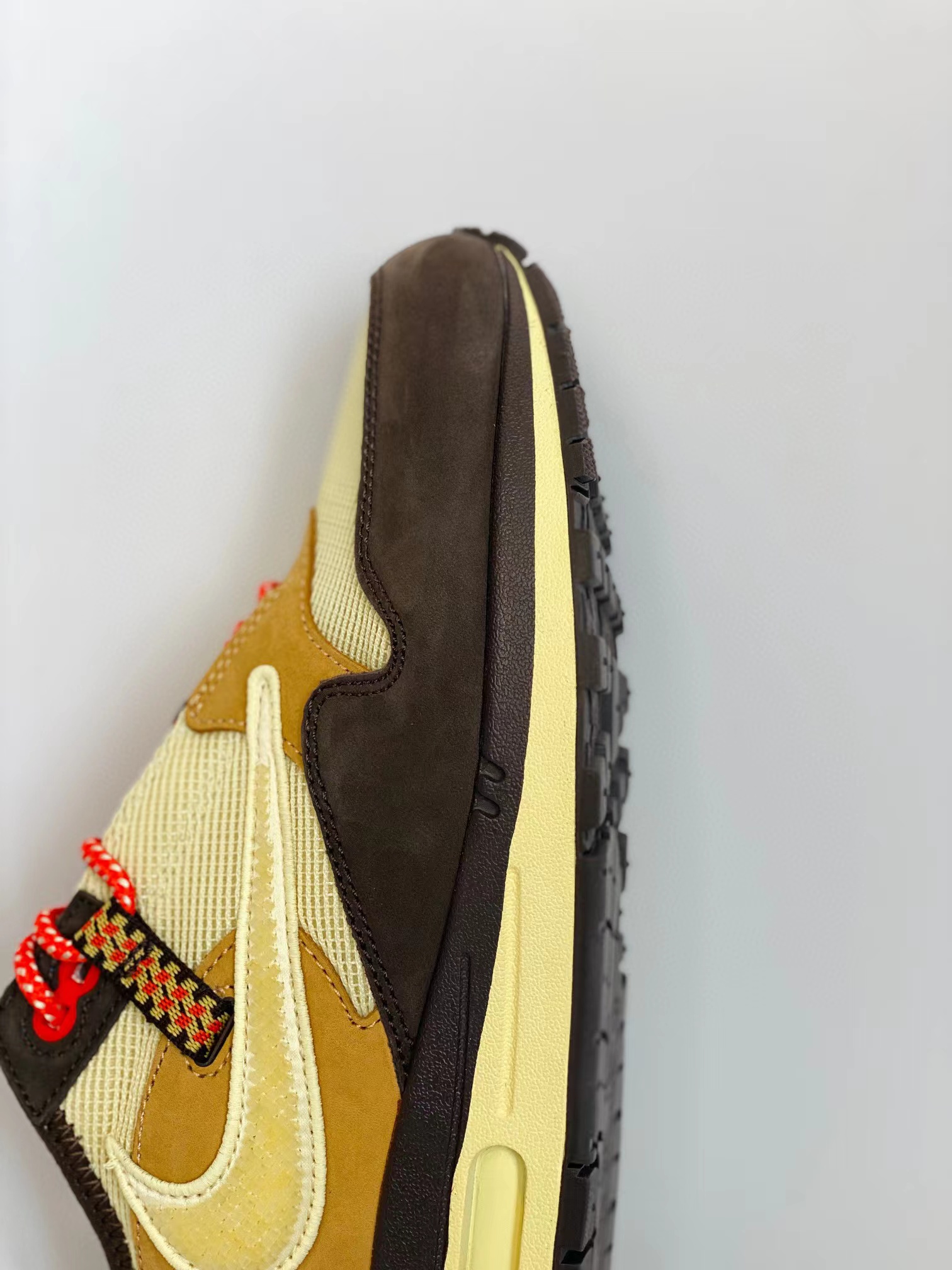 Travis Scott Air Max 1 Baroque Brown TS 棕色  倒钩 低筒 男鞋 女鞋 休闲鞋 板鞋 气垫鞋 DO9392-200