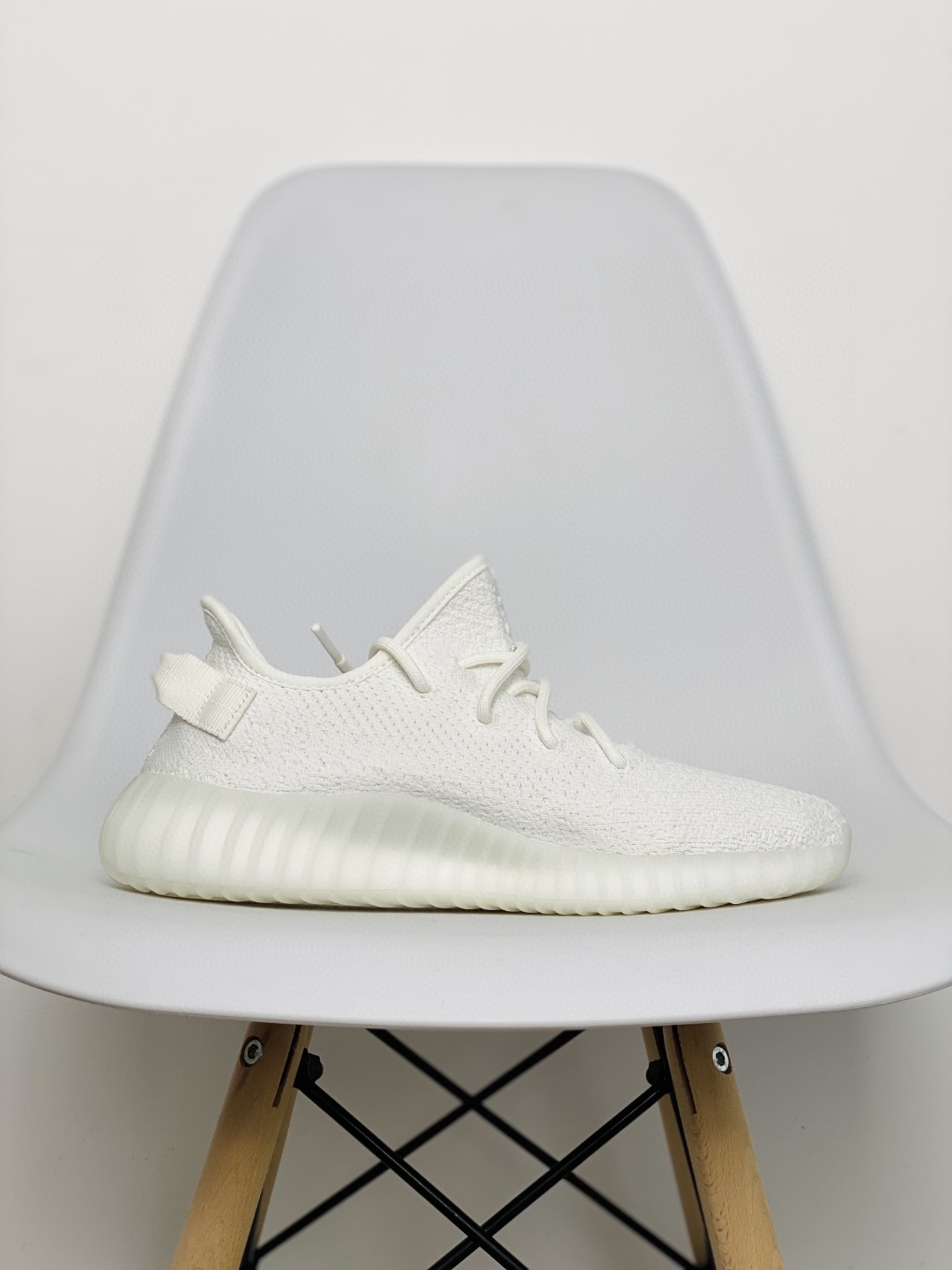 adidas originals Yeezy Boost 350 V2 Triple White 白冰淇淋 低筒 休闲鞋 运动鞋 男鞋 女鞋 CP9366