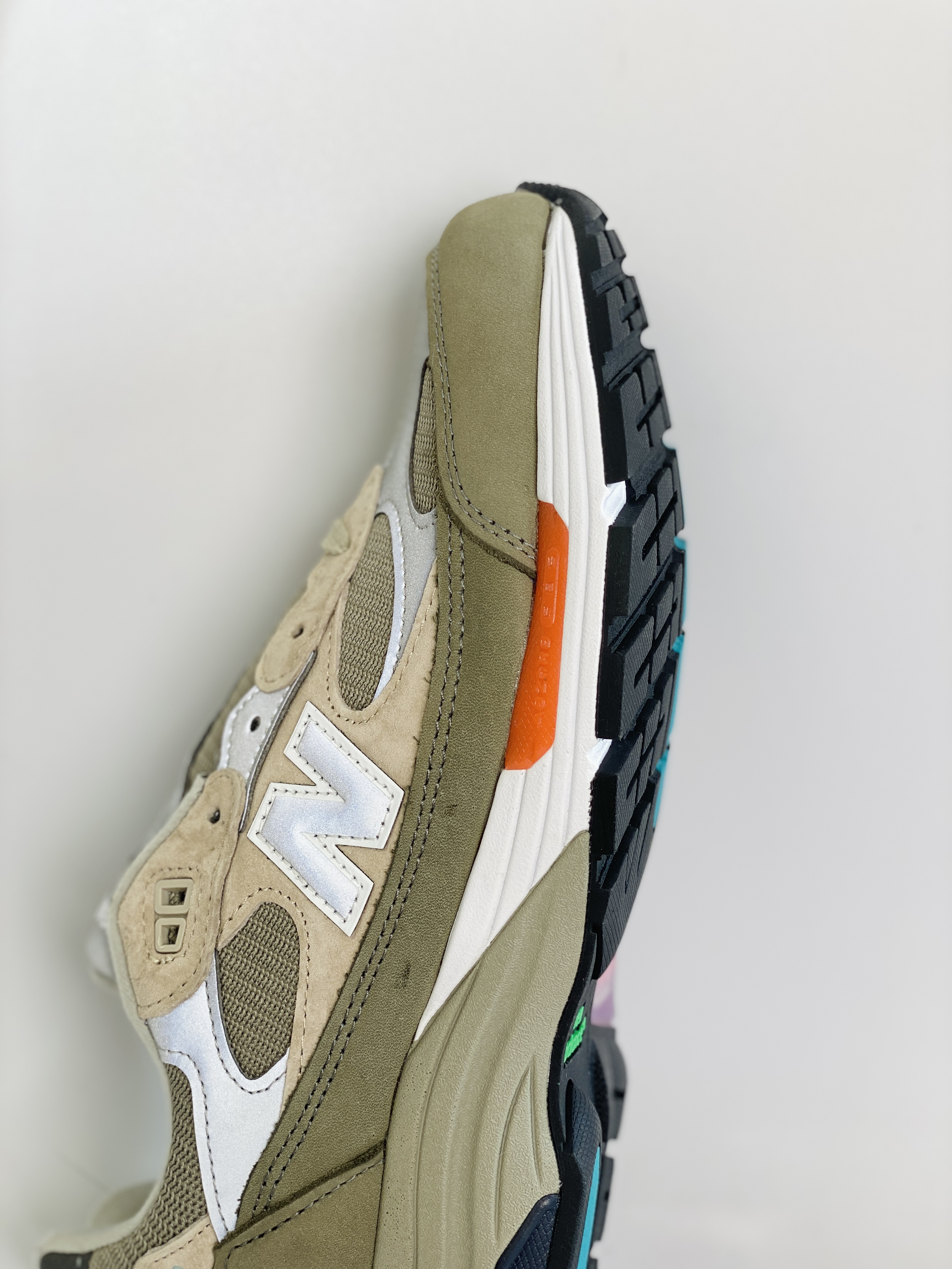  WTAPS x New Balance 992 Olive Drab   低筒 复古跑鞋 休闲鞋 运动鞋 男鞋 女鞋  M992WT  