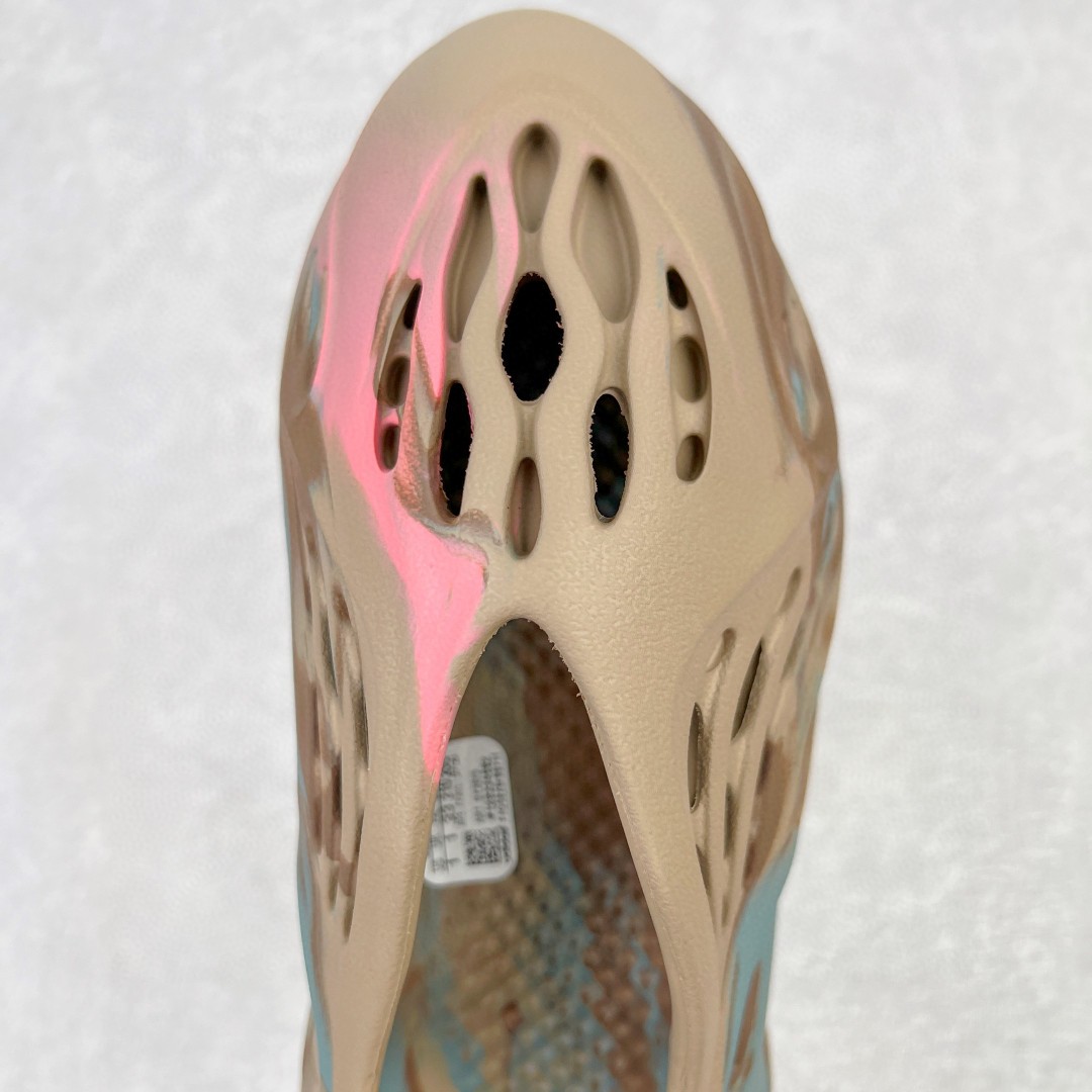 adidas originals Yeezy Foam Runner MX Sand Grey 蓝褐粉 低筒 洞洞鞋 休闲鞋 拖鞋 童鞋 GY3970