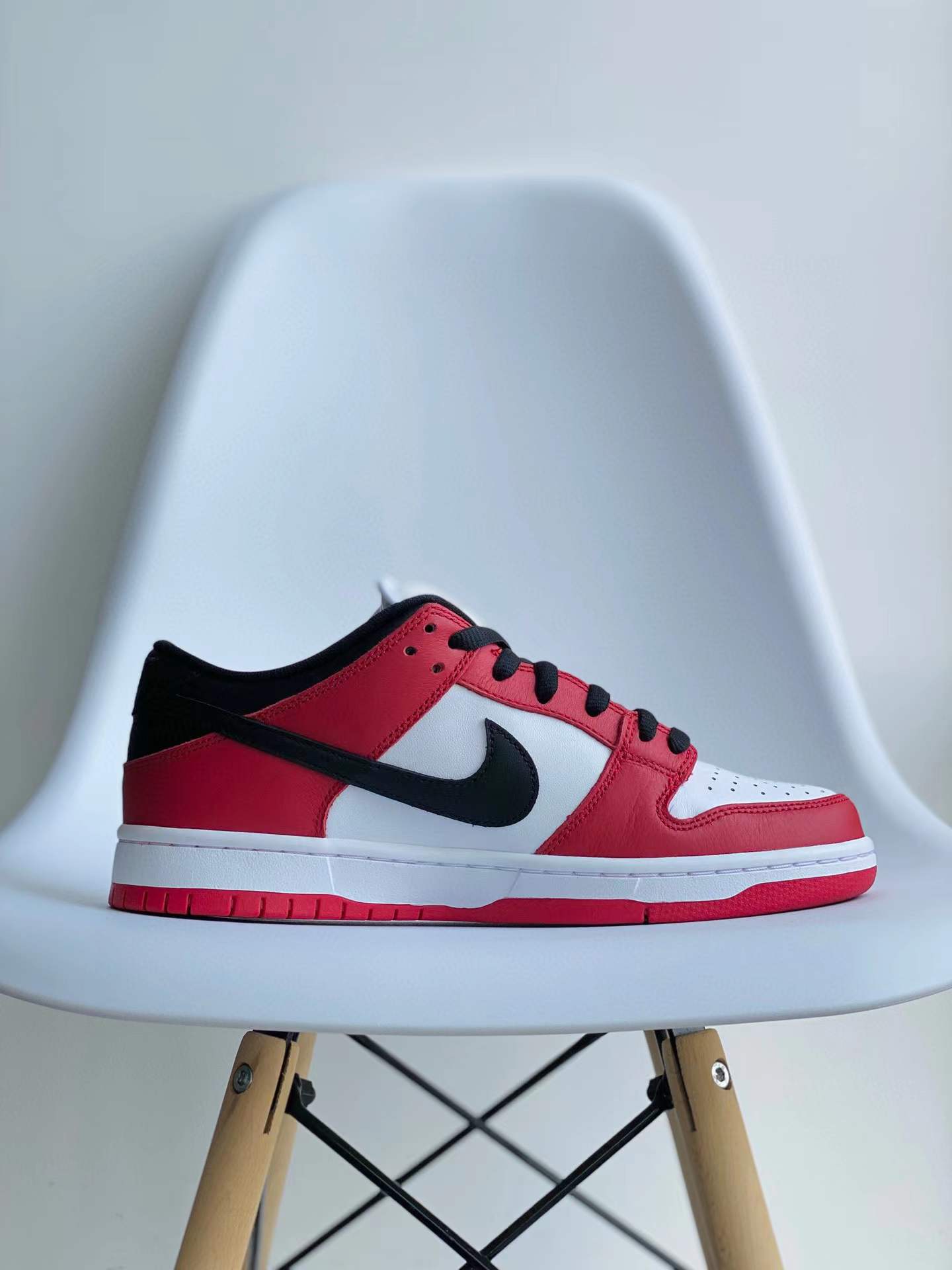  dunk Low Pro Chicago 芝加哥 白红 低筒 复古板鞋 休闲鞋 男鞋 女鞋  BQ6817-600