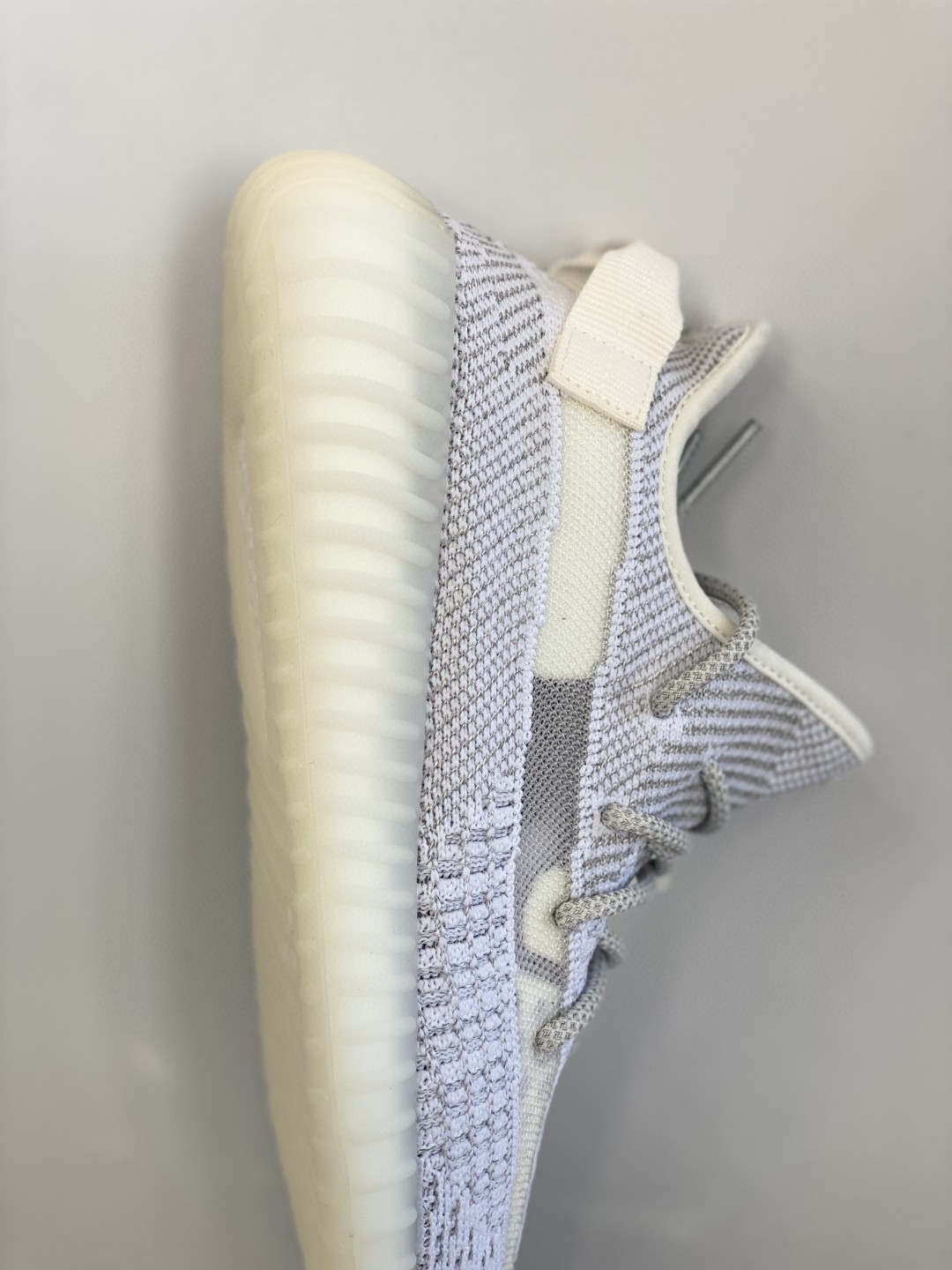 adidas originals Yeezy Boost 350 V2 Static 满天星 灰白 低筒 休闲鞋 运动鞋 男鞋 女鞋  EF2367