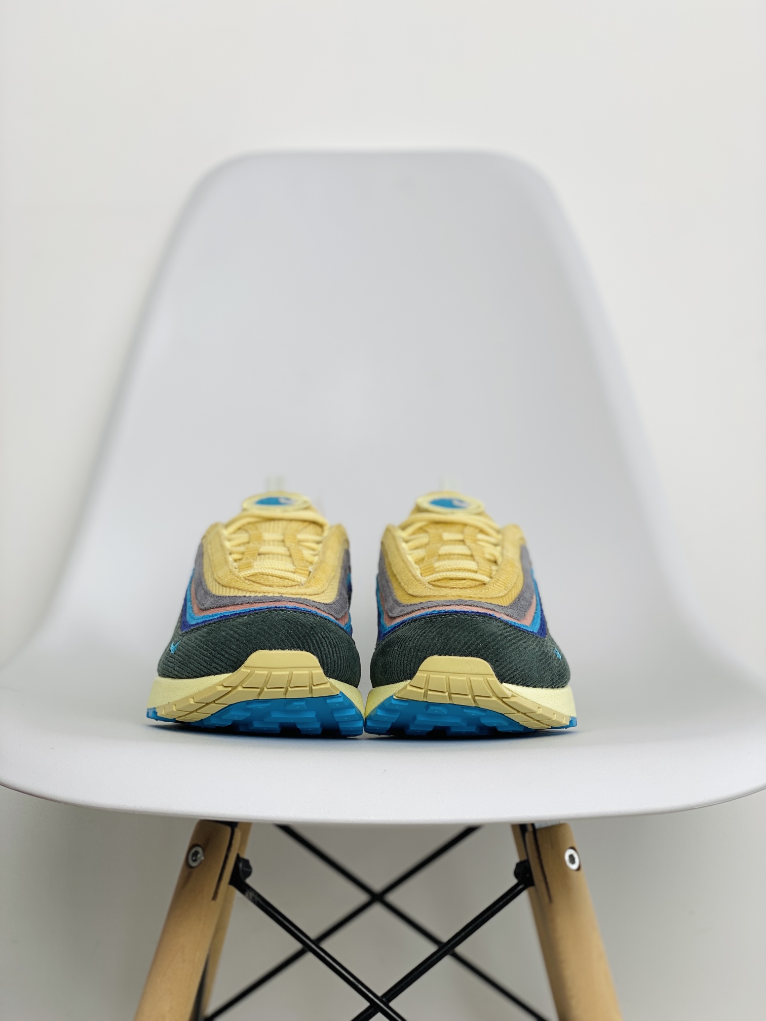 Swan Wotherspoon Air Max 97 灯芯绒 低筒 休闲鞋 板鞋 男鞋 女鞋 AJ4219-400