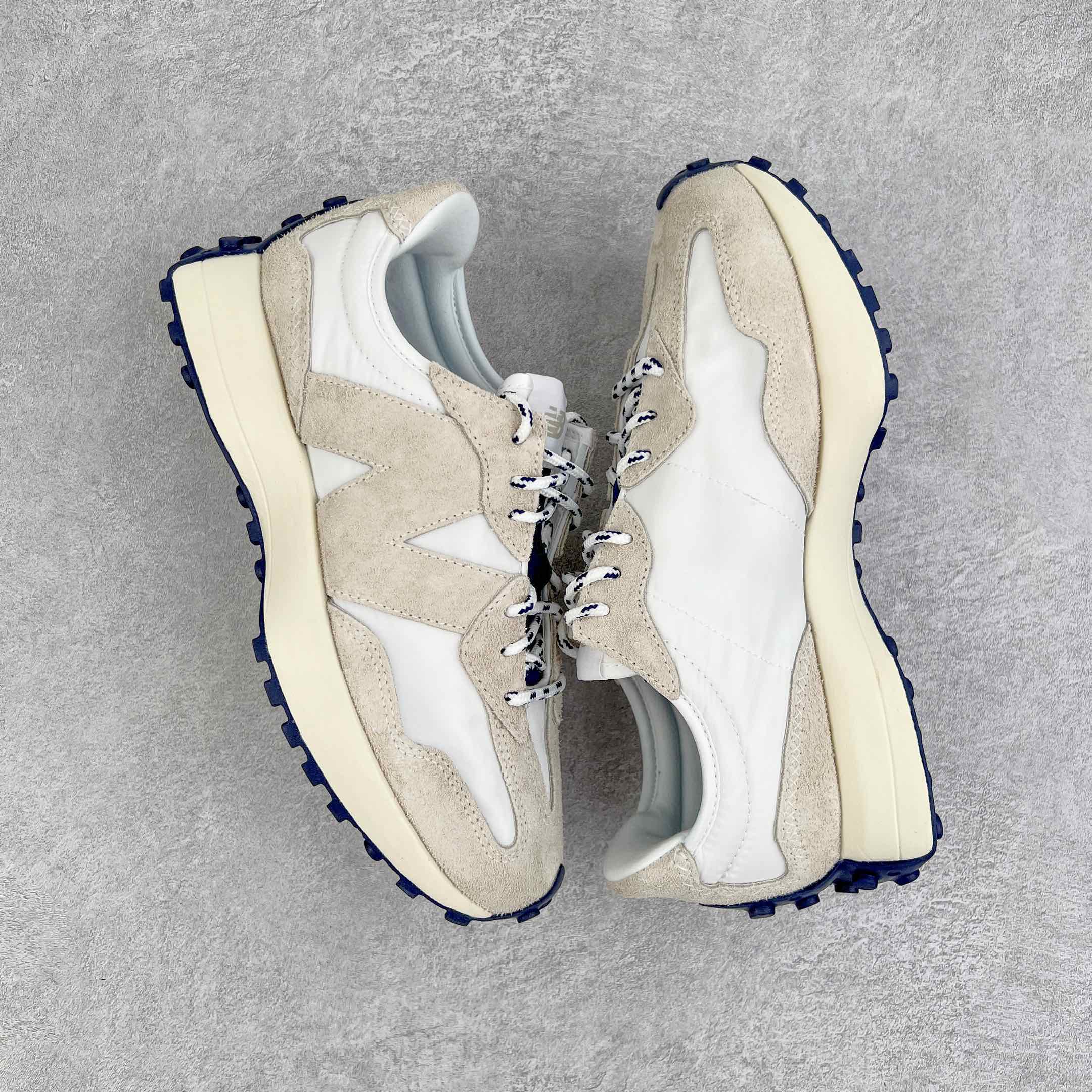 New Balance 327 灰白色 元祖灰 低筒 复古慢跑鞋 休闲鞋 板鞋 运动鞋 男鞋 女鞋 MS327RF1