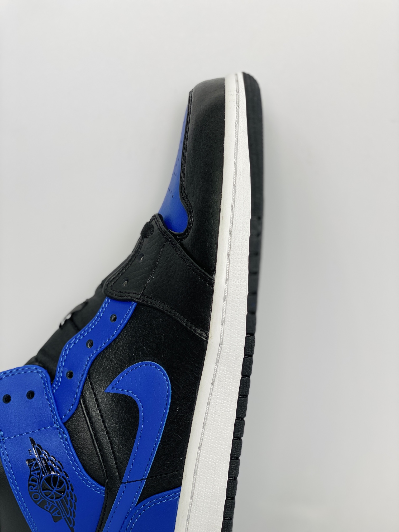 Air Jordan 1 Mid AJ1 Hyper Royal 皇家藍 休闲鞋 女鞋 男鞋 情侣鞋 板鞋  554724-077