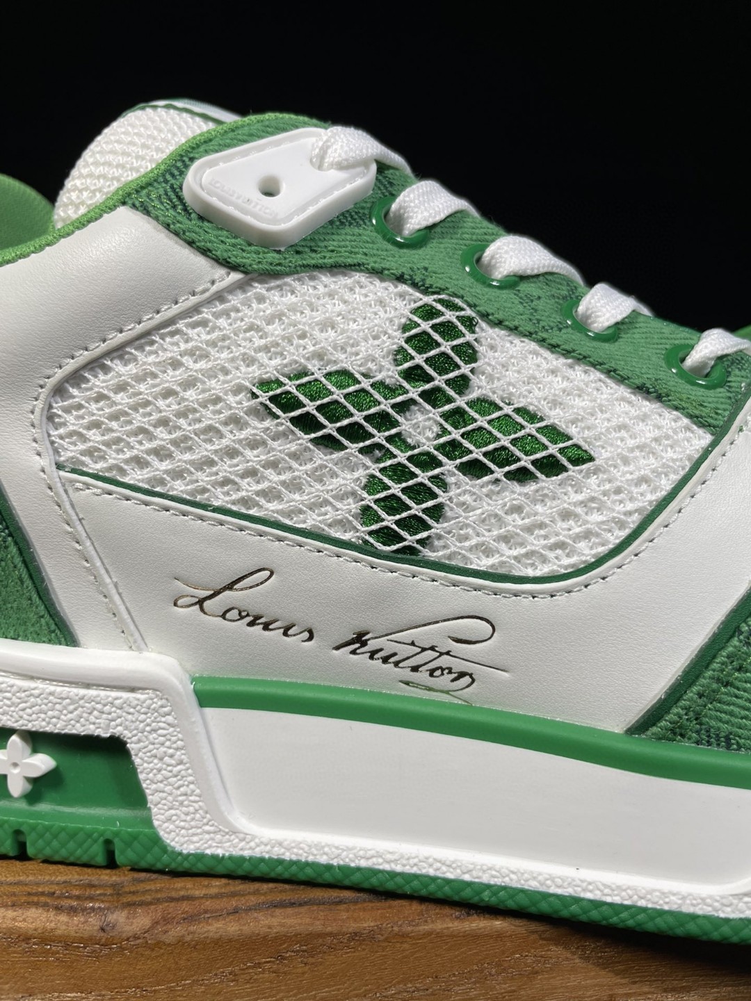 Louis Vuitton 路易威登 Trainer 魔术贴 白绿 低筒 休闲鞋 板鞋 运动鞋 男鞋 女鞋 