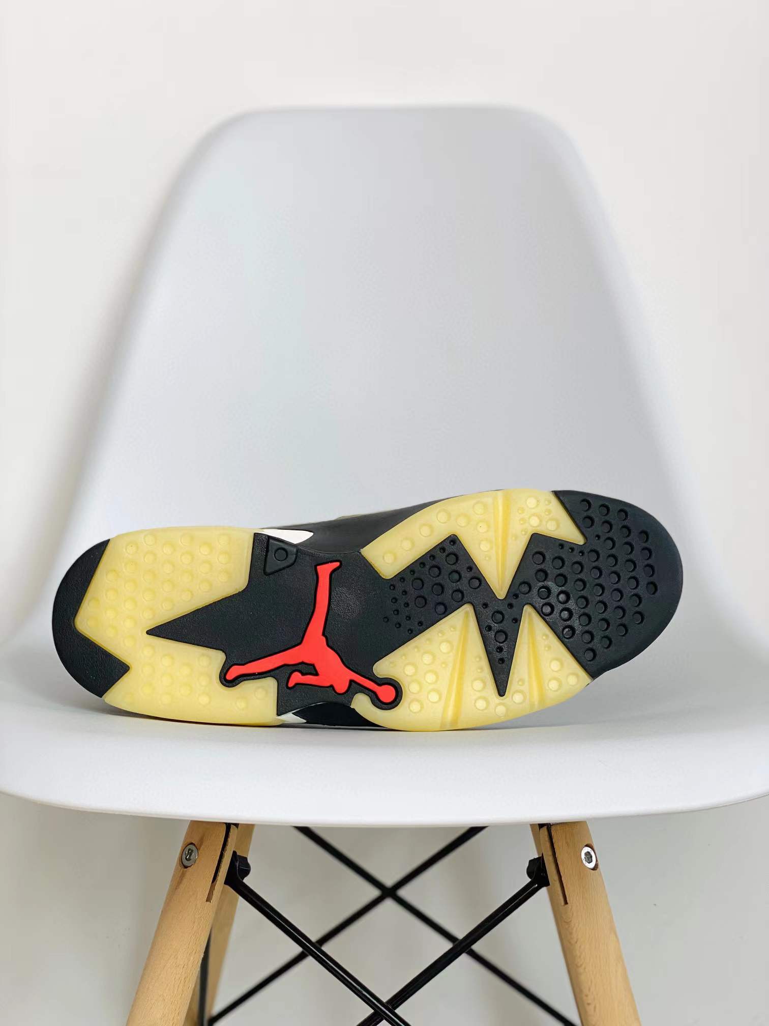 Travis Scott Air Jordan 6 AJ6  Medium Olive TS联名 橄榄绿 军绿 鬼脸 口袋 高筒 男鞋 休闲鞋 板鞋 篮球鞋 CN1084-200