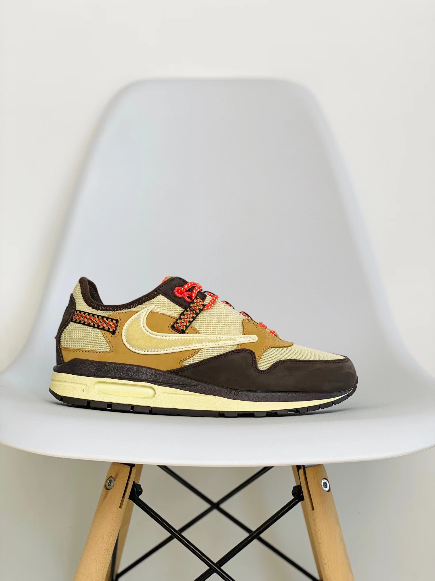 Travis Scott Air Max 1 Baroque Brown TS 棕色  倒钩 低筒 男鞋 女鞋 休闲鞋 板鞋 气垫鞋 DO9392-200