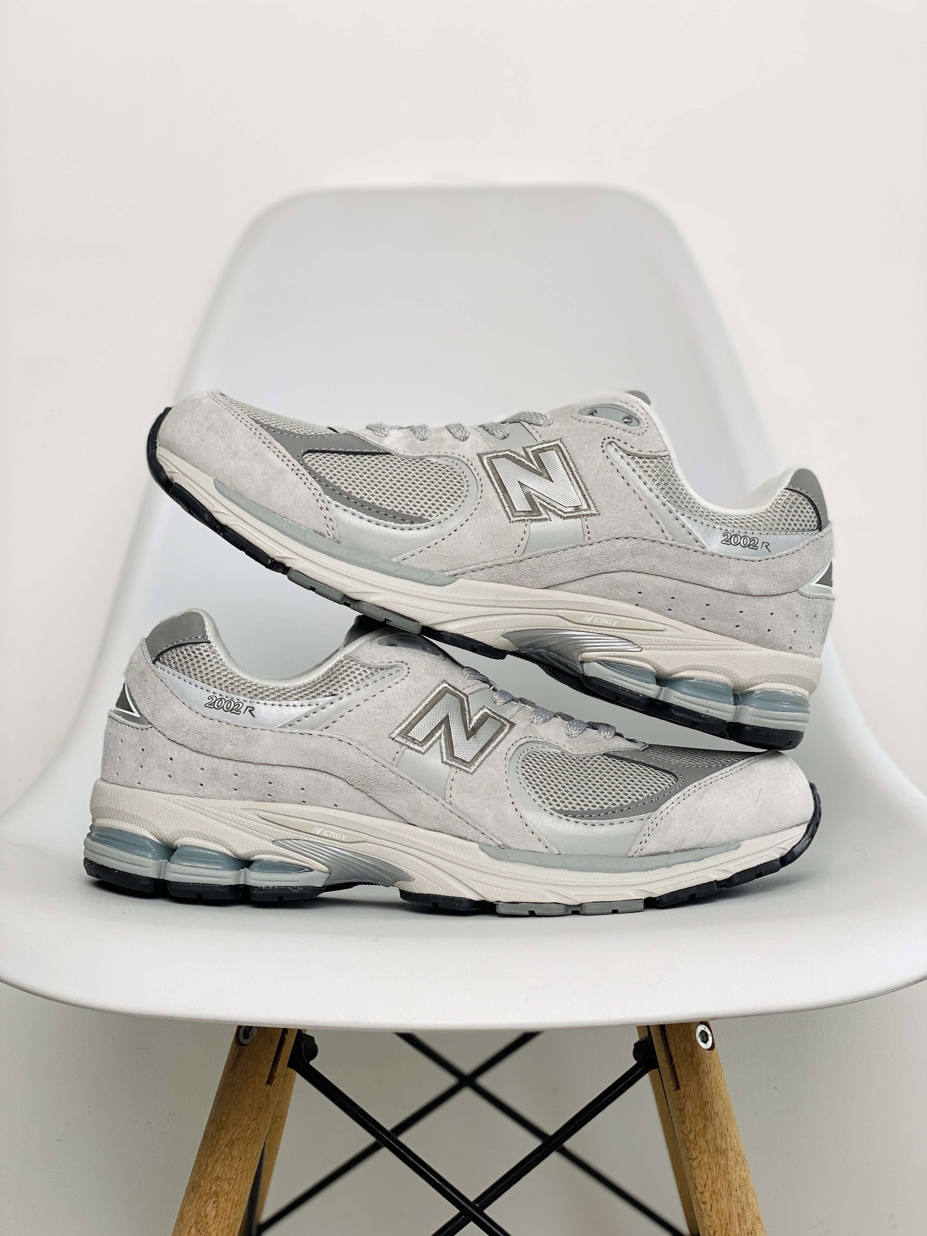 New Balance 2002R 灰色  低筒 跑步鞋 运动鞋 休闲鞋 男鞋 女鞋  ML2002R0