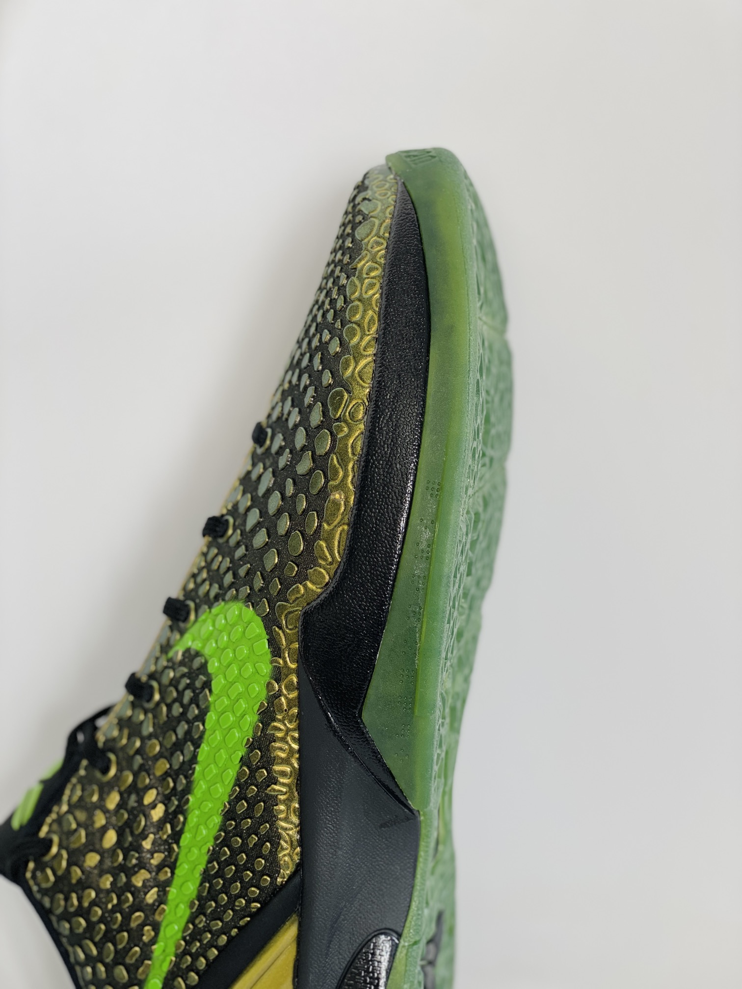 XYY 元年 KOBE6 VI 6 低筒 黑绿金 球鞋 籃球鞋 實戰鞋 前後氣墊 真碳板 男鞋 訂製