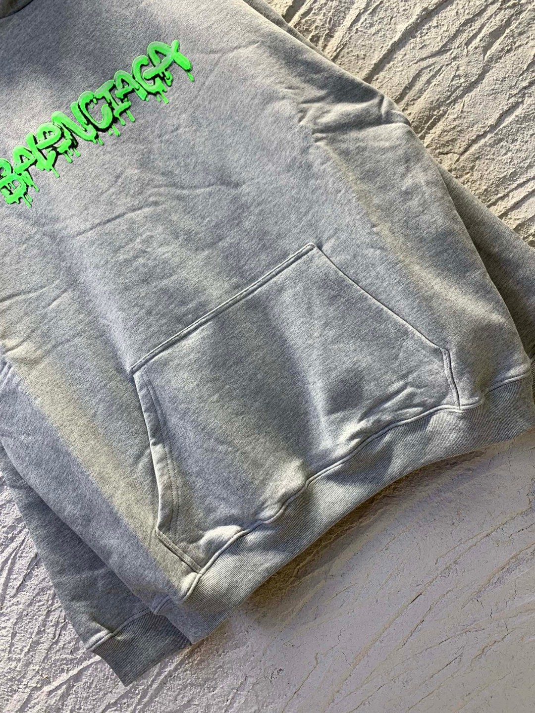 Balenciaga SS22 字母Logo 图案印花 灰色 连帽卫衣 套头卫衣 长袖 秋冬 男女同款 