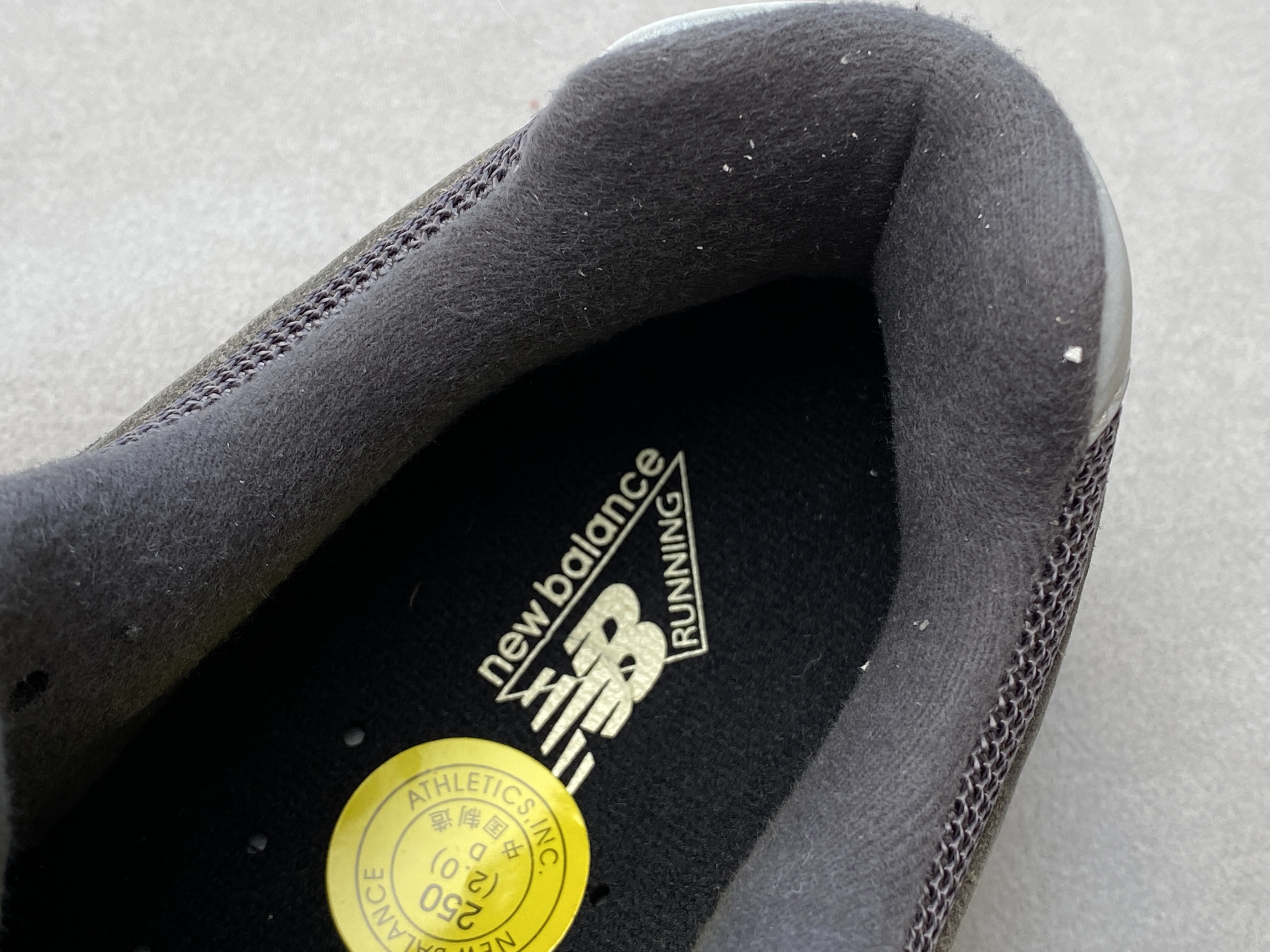 新版 New Balance 2002R 灰碳色 低筒 跑步鞋 运动鞋 休闲鞋 男鞋 女鞋 M2002RHO