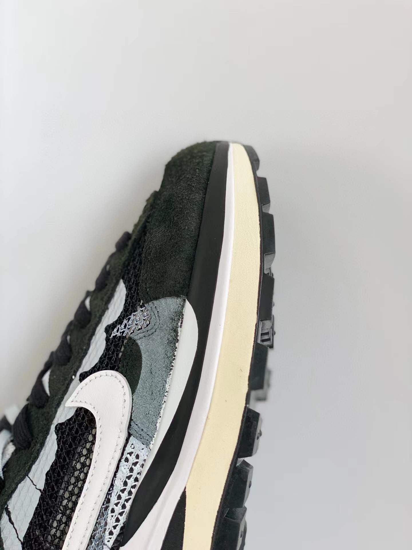 Sacai 3.0 VaporWaffle Black and White 黑白 低筒 华夫鞋 增高男女鞋 结构解构鞋 复古休闲鞋  CV1363-001