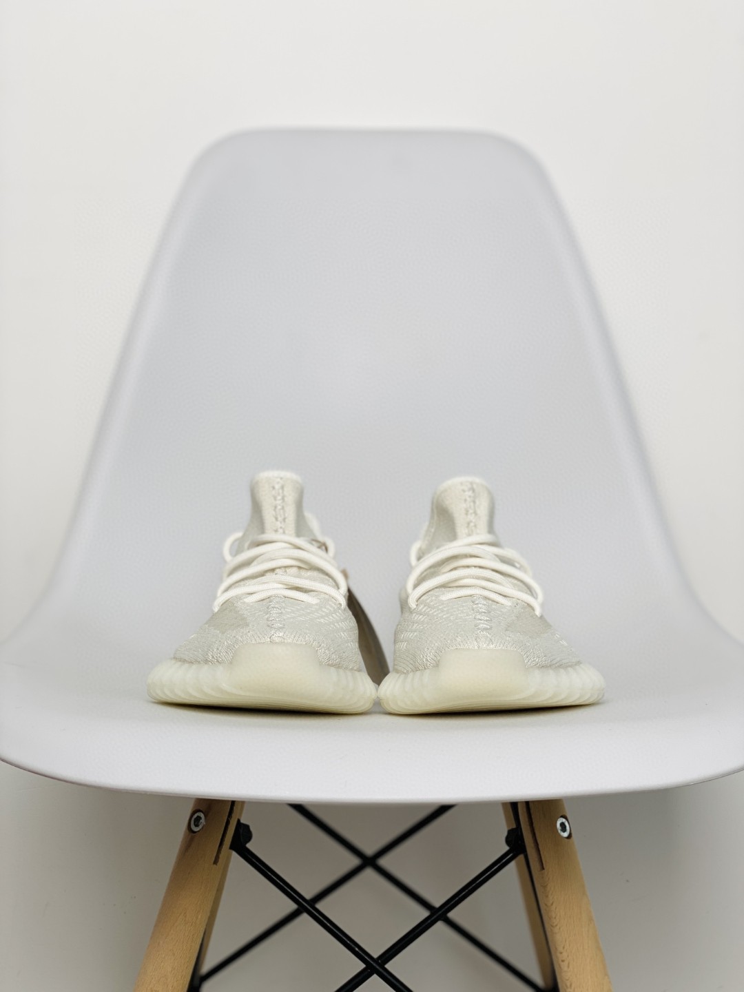 adidas originals Yeezy Boost 350 V2 Bone 白色 白冰淇淋 2.0 低筒 休闲鞋 运动鞋 男鞋 女鞋 HQ6316