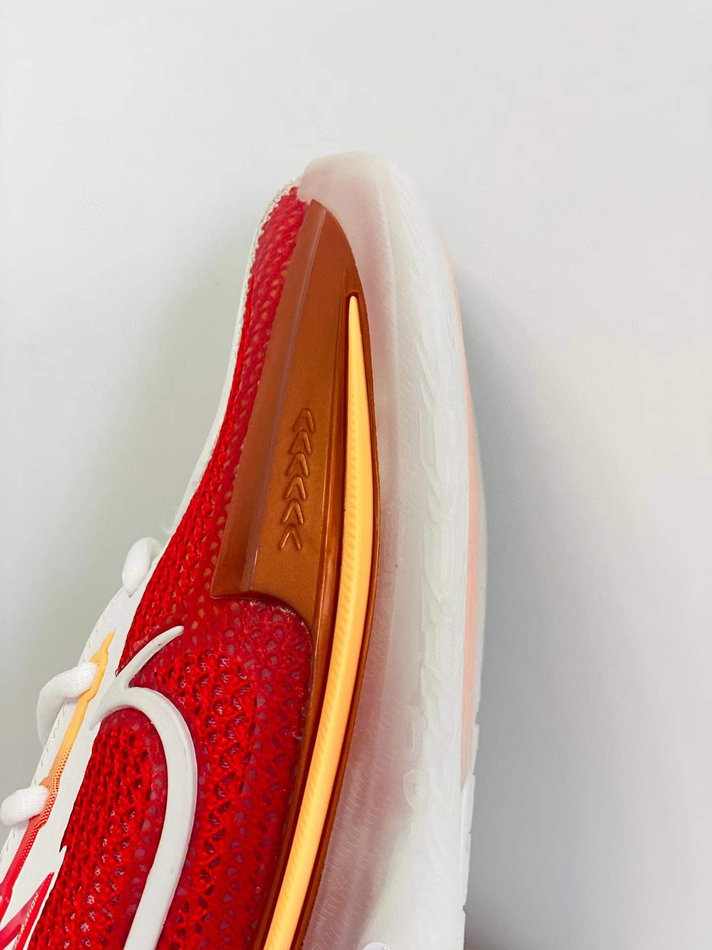 灭世纯原 Zoom GT Cut 白红 低筒 篮球鞋 球鞋 实战鞋 全掌气垫 TPU抗扭 男鞋 CZ0176-100