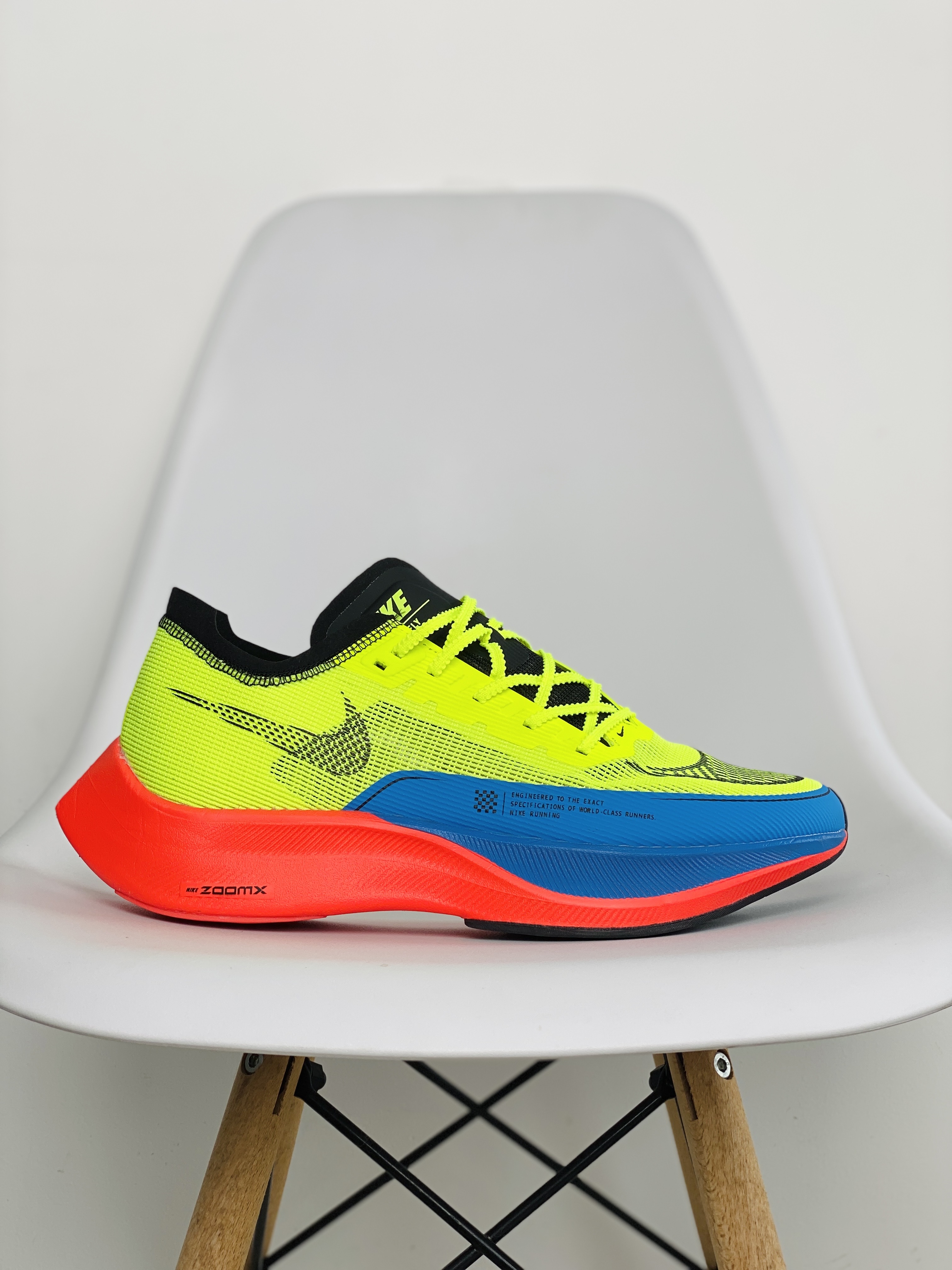 zoomX Vaporfly Next% 2 紅藍綠 低筒 减震防滑 运动鞋 跑步鞋 男鞋 女鞋 DV3030-700