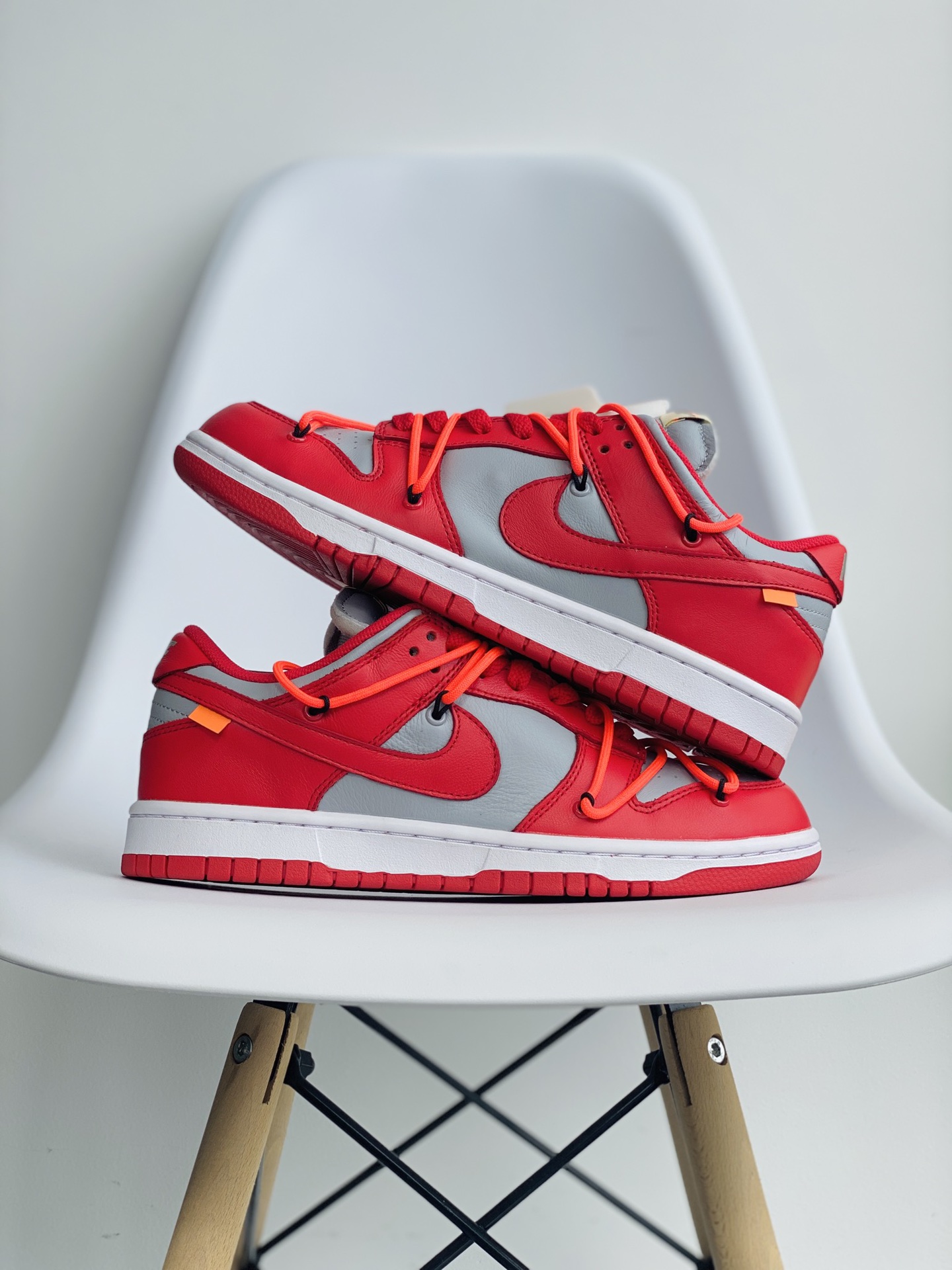 Off-White Duunk  Low LTHR OW 联名 红灰 低筒 板鞋 休闲鞋 滑板鞋 男鞋 女鞋 CT0856-600