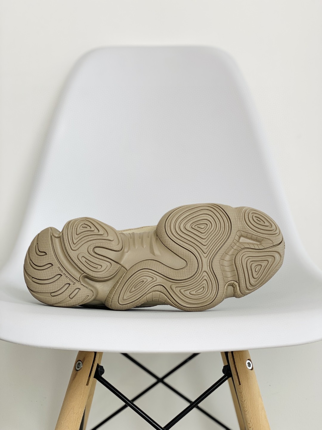 adidas originals Yeezy 500 Taupe Light 褐色 低筒 休闲鞋 运动鞋 老爹鞋 男鞋 女鞋 GX3605