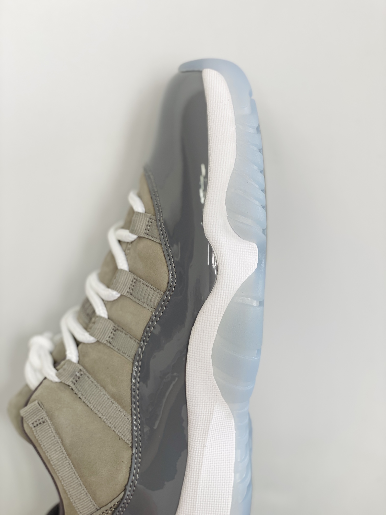 Air Jordan 11 Retro Low Cool Grey AJ11 酷灰 低筒 碳板 全掌气垫 篮球鞋 球鞋 男鞋 休闲鞋 528895-003