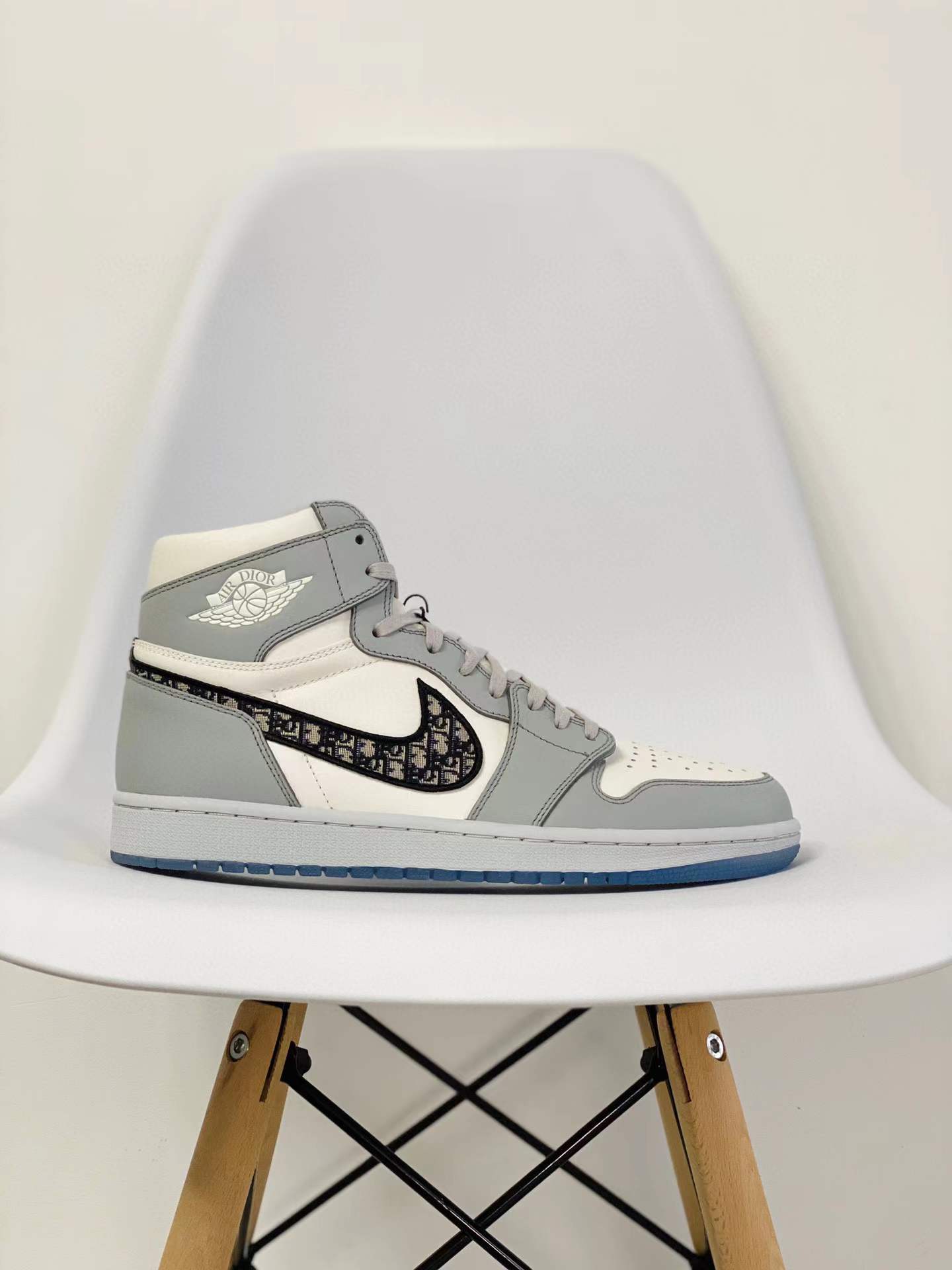 DIOR Air Jordan 1 AJ1 High OG 大迪奧 白灰 老花  高筒 休闲鞋 男鞋 女鞋 板鞋 CN8607-002