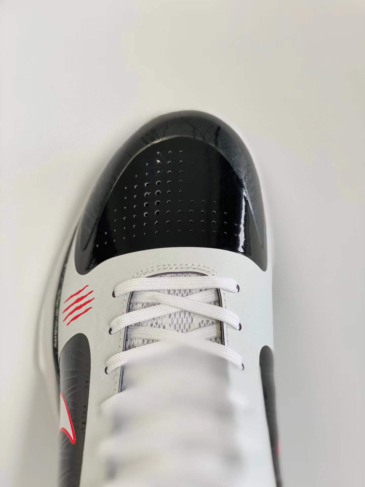 滅世純原 Kobe5 Bruce Lee Alt 科比 5 黑白李小龍  籃球鞋 球鞋 實戰鞋 前後氣墊 真碳板 CD4991-101