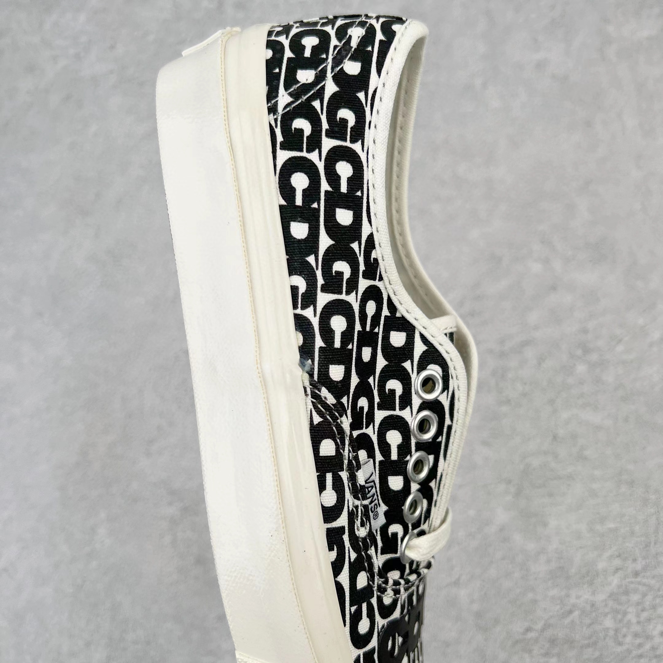 Comme des Garcons x Vans Authentic CDG Logo 川久保玲 低筒 休闲鞋 板鞋 滑板鞋 男鞋 女鞋 VN0A4BV9SHM