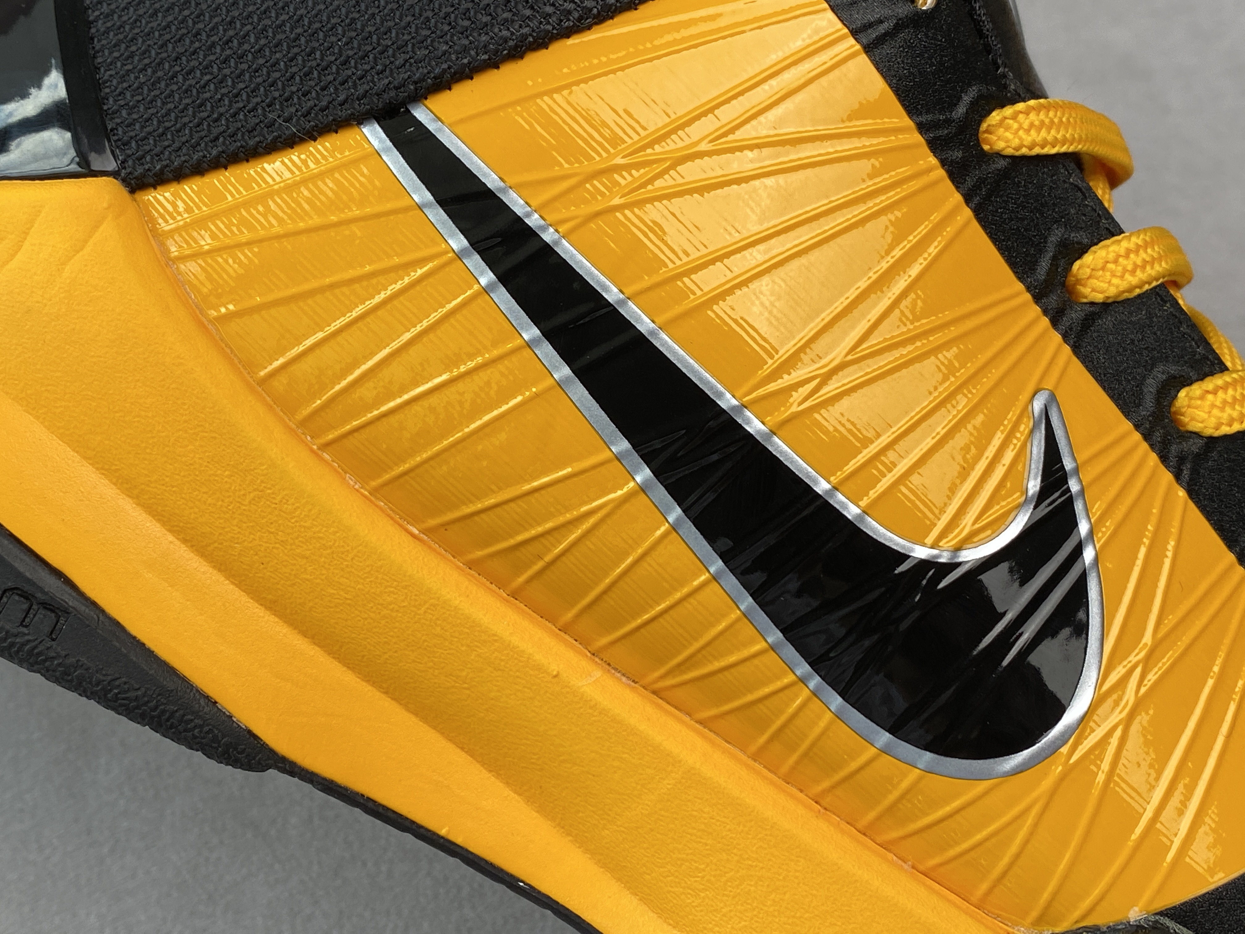 S2外貿 KOBE5 Bruce Lee 黑黃 李小龙  低筒 前掌气垫 球鞋 籃球鞋 實戰鞋  真碳板 男鞋 CD4991-700