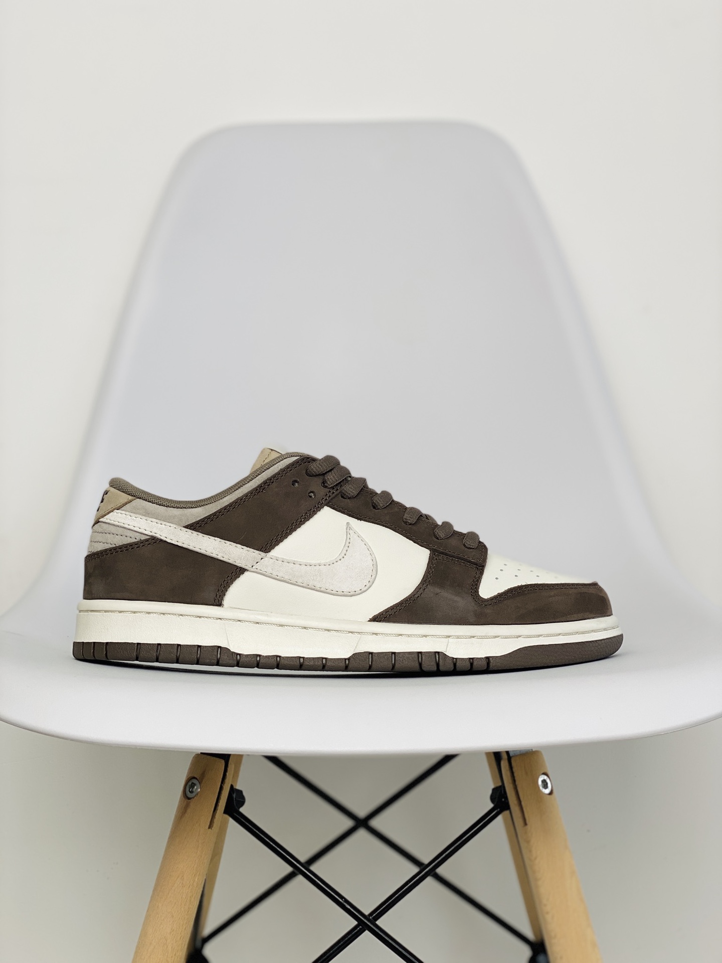 Otomo Katsuhiro Dunk Low "Steamboy OST" 大友克洋 灰棕摩卡 低筒 复古板鞋 休闲鞋 男鞋 女鞋  LF0039-001